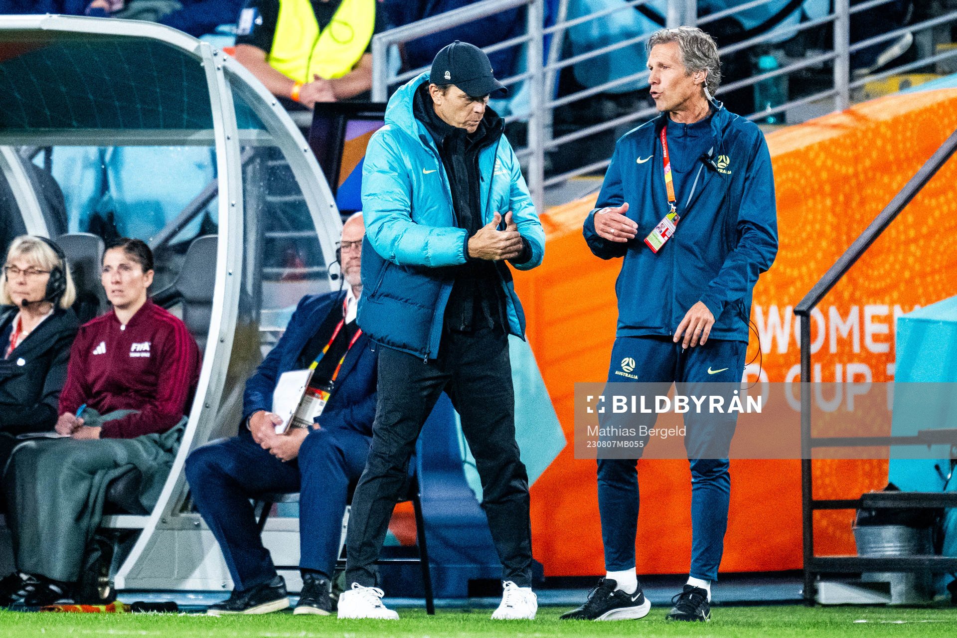 Head coach Tony Gustavsson and assistant coach Jens
