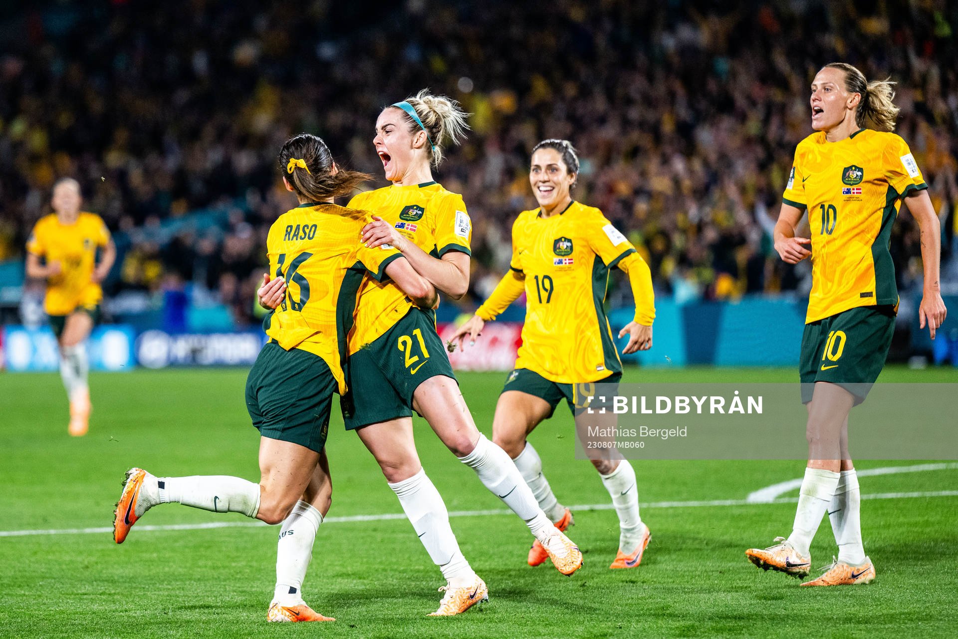 Hayley Raso of Australia celebrates with team