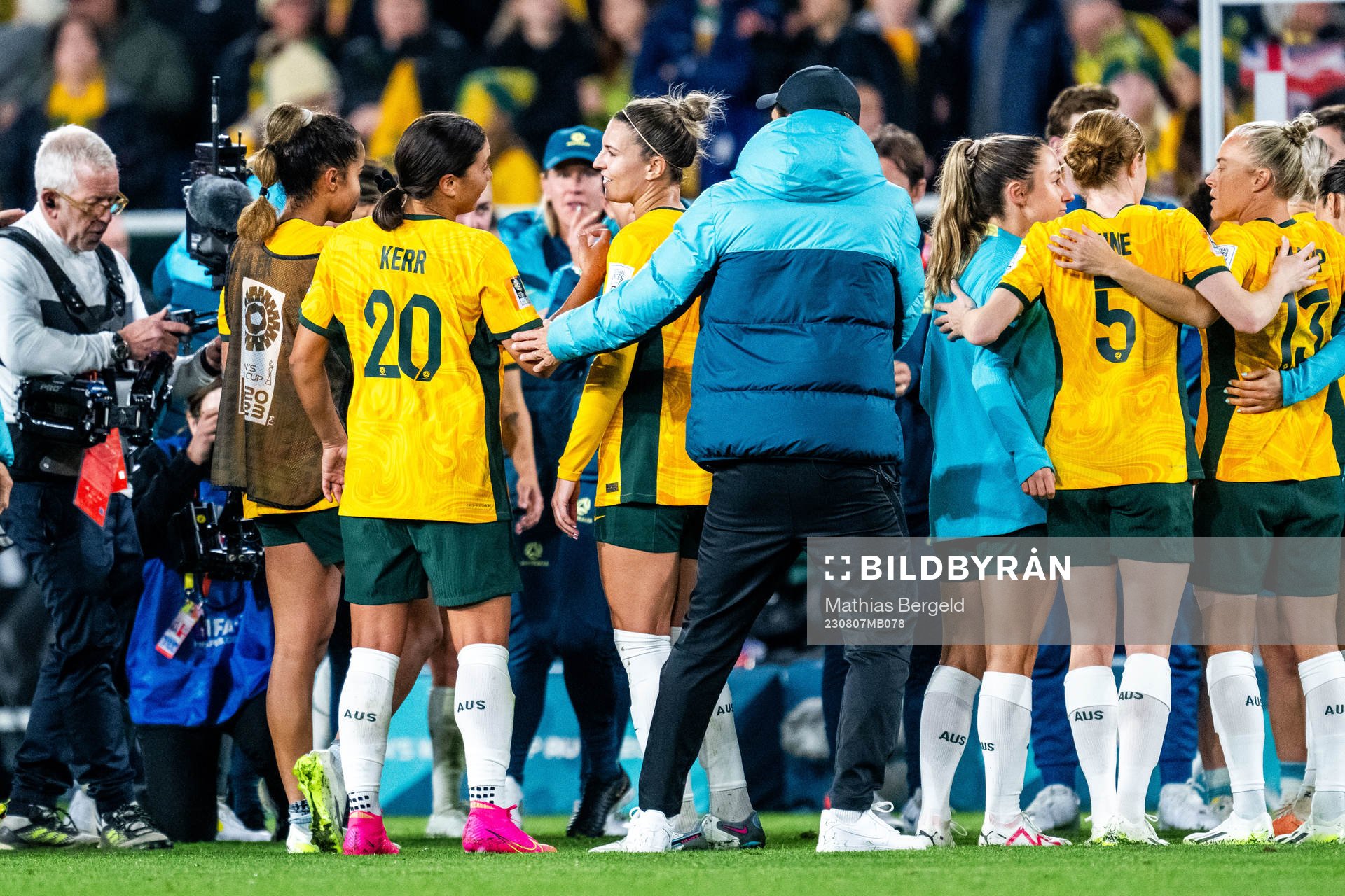 Sam Kerr, Steph Catley and Head coach Tony Gustavsson of