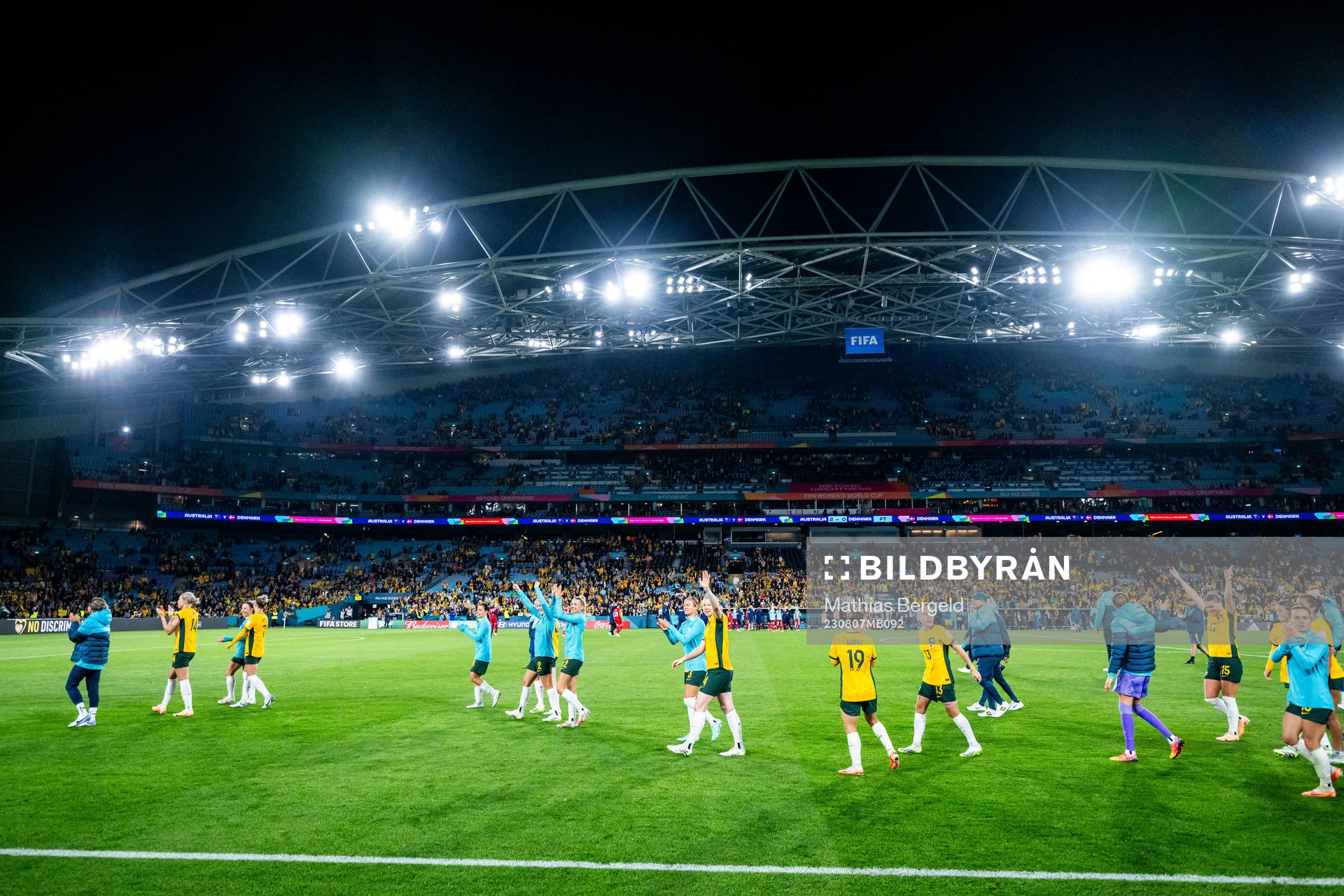 Players of Australia celebrates