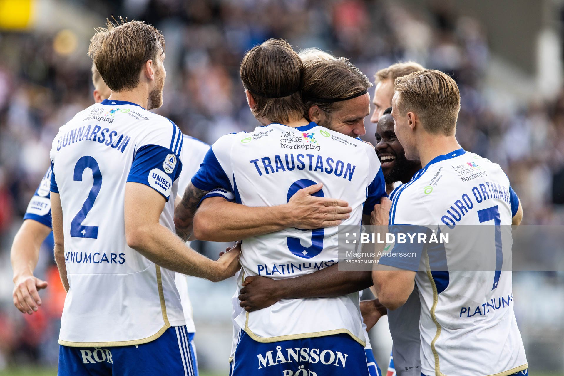 IFK Norrköpings Arnor Traustason jublar med Christoffer