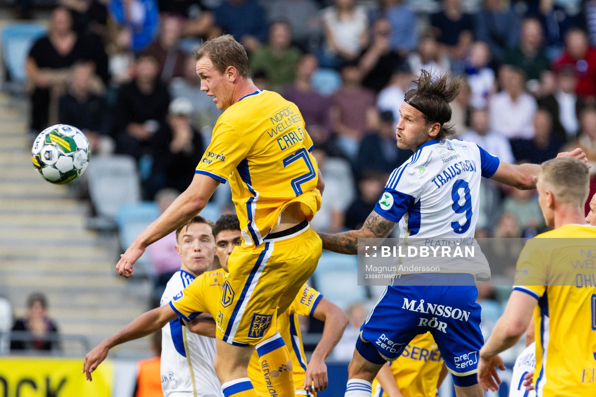 IFK Göteborgs Adam Carlén och IFK Norrköpings Arnor