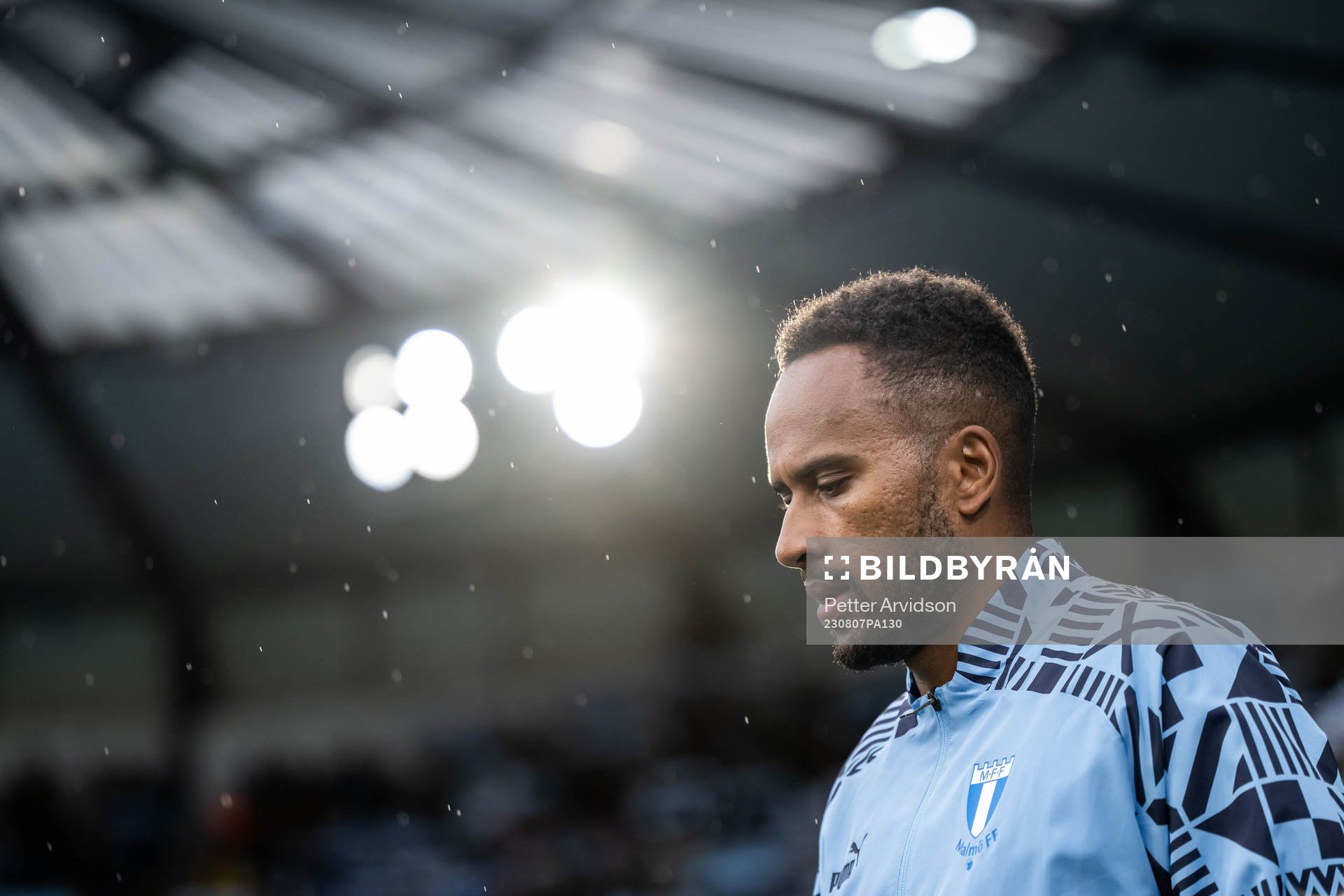 Malmö FFs Isaac Kiese Thelin gör entré