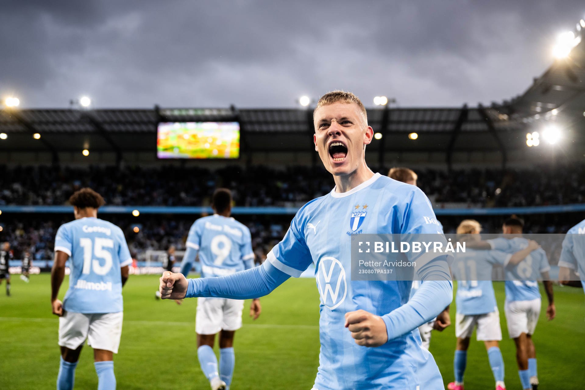 Malmö FFs Sebastian Jörgensen jublar