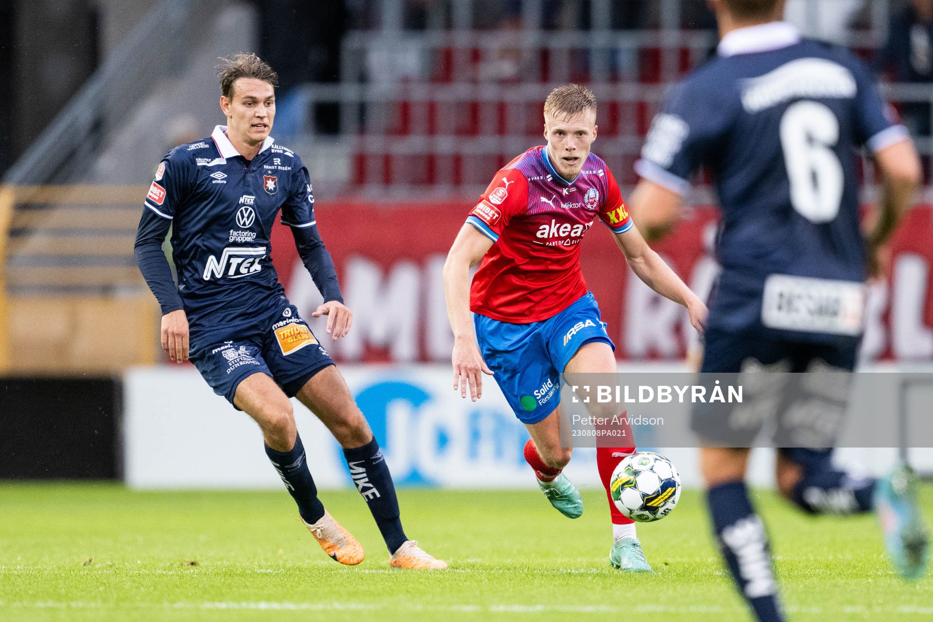 Örgrytes Noah Christoffersson och Helsingborgs Emil Hellman