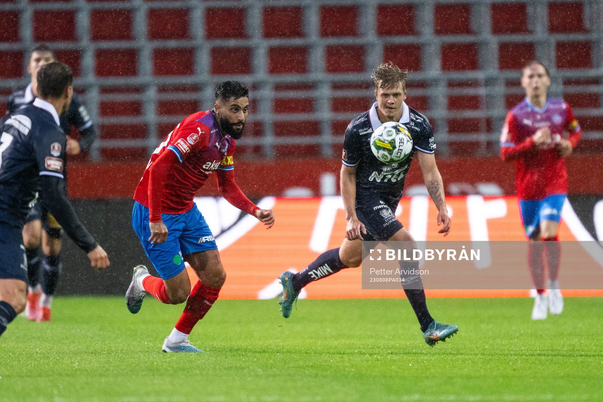 Helsingborgs Amin Al-Hamawi och Örgrytes Kevin Holmén