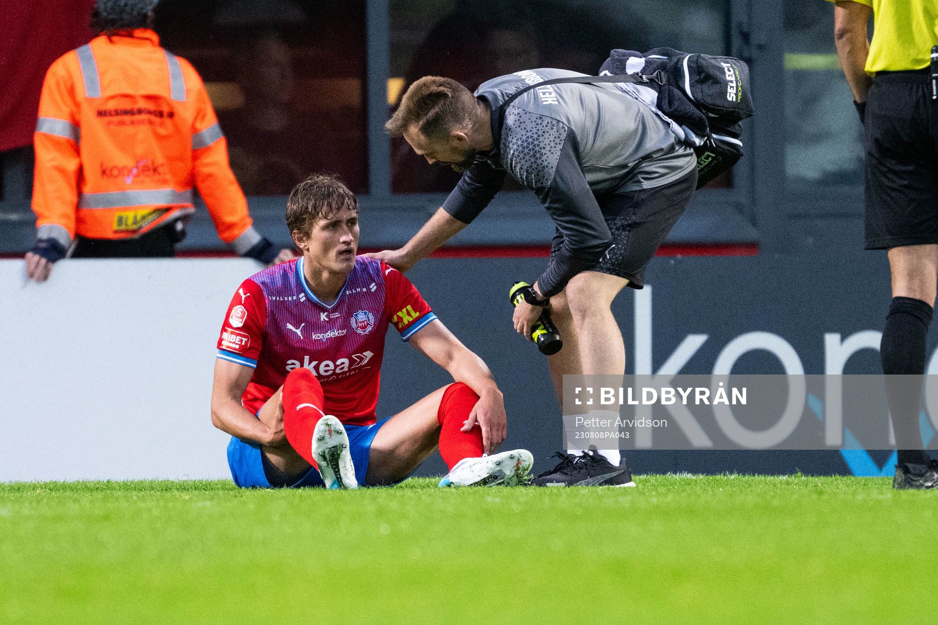 Helsingborgs Thomas Rogne har ont