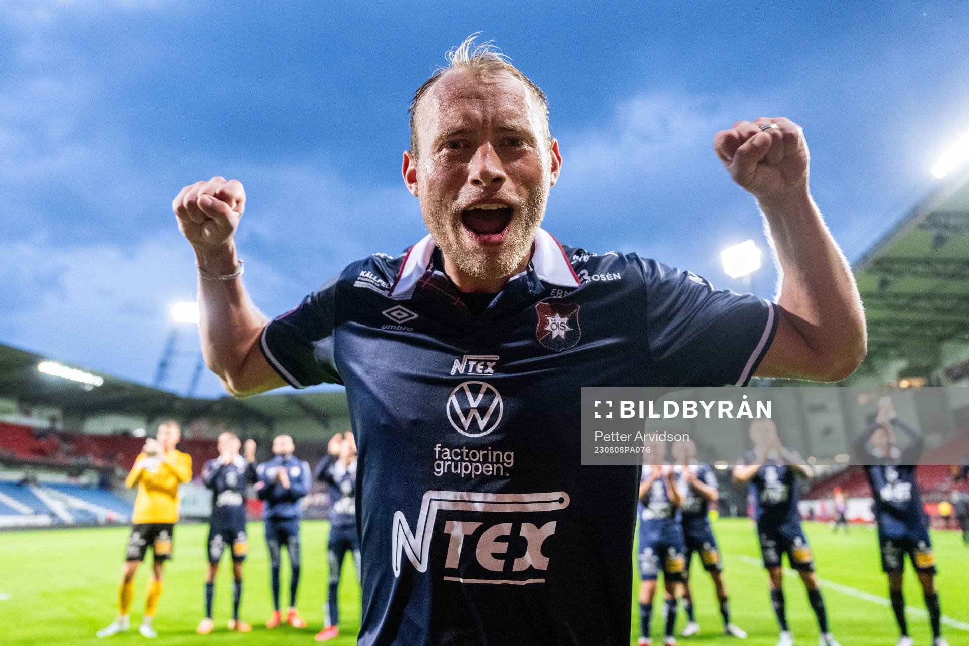 Örgrytes Villiam Dahlström jublar