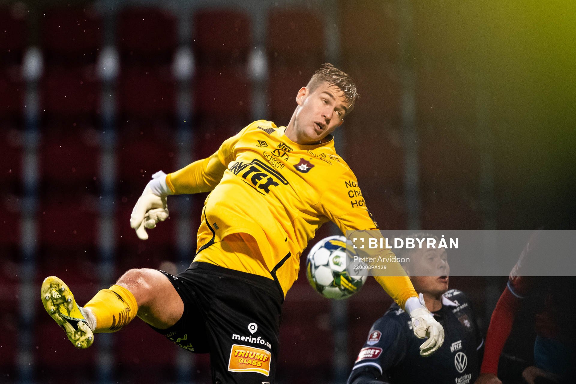 Örgrytes målvakt Mathias Nilsson