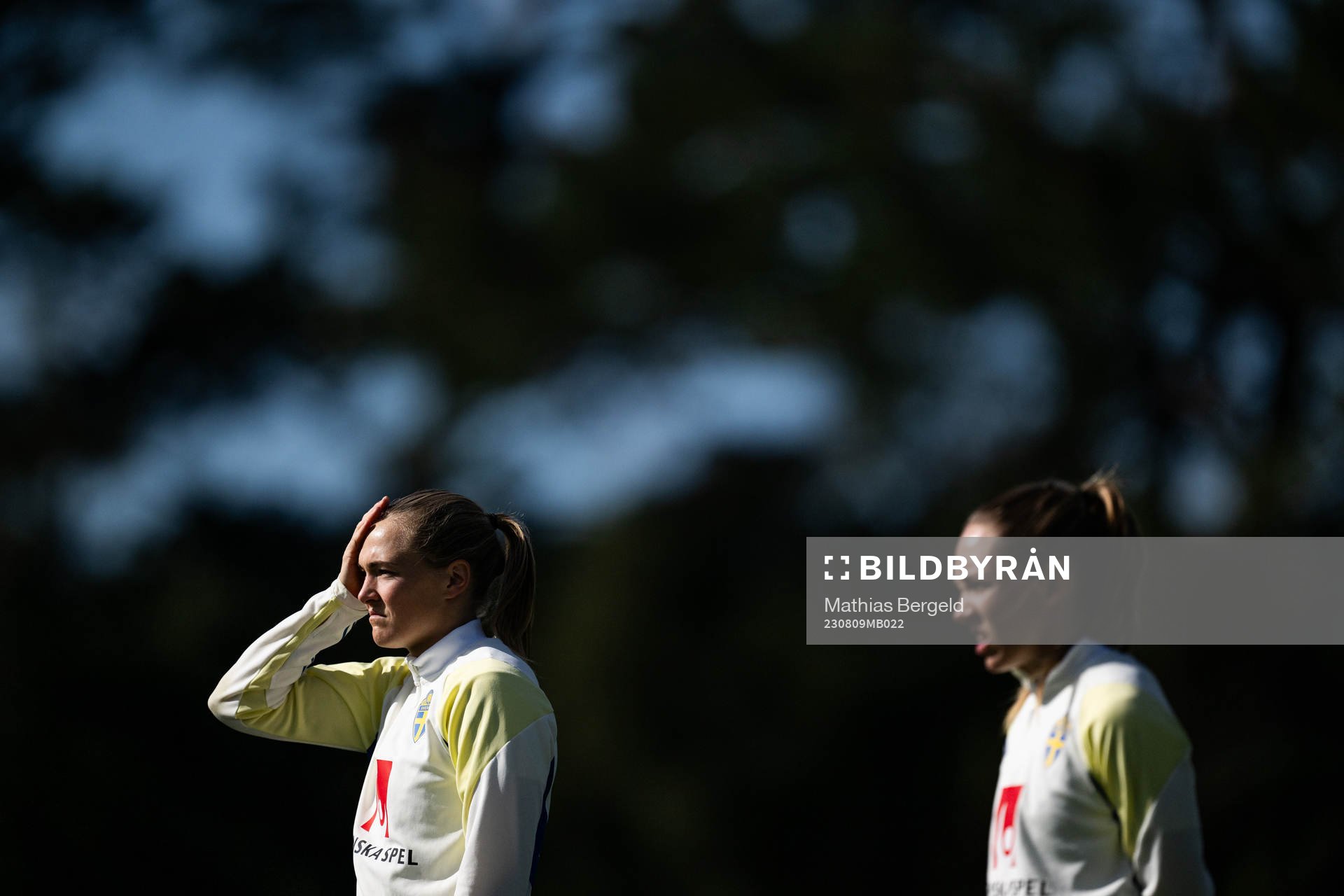 Magdalena Eriksson and Elin Rubensson of the Swedish