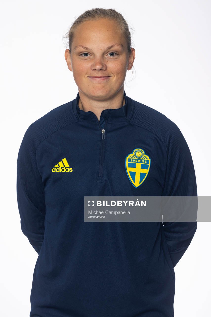 Julia Larsson