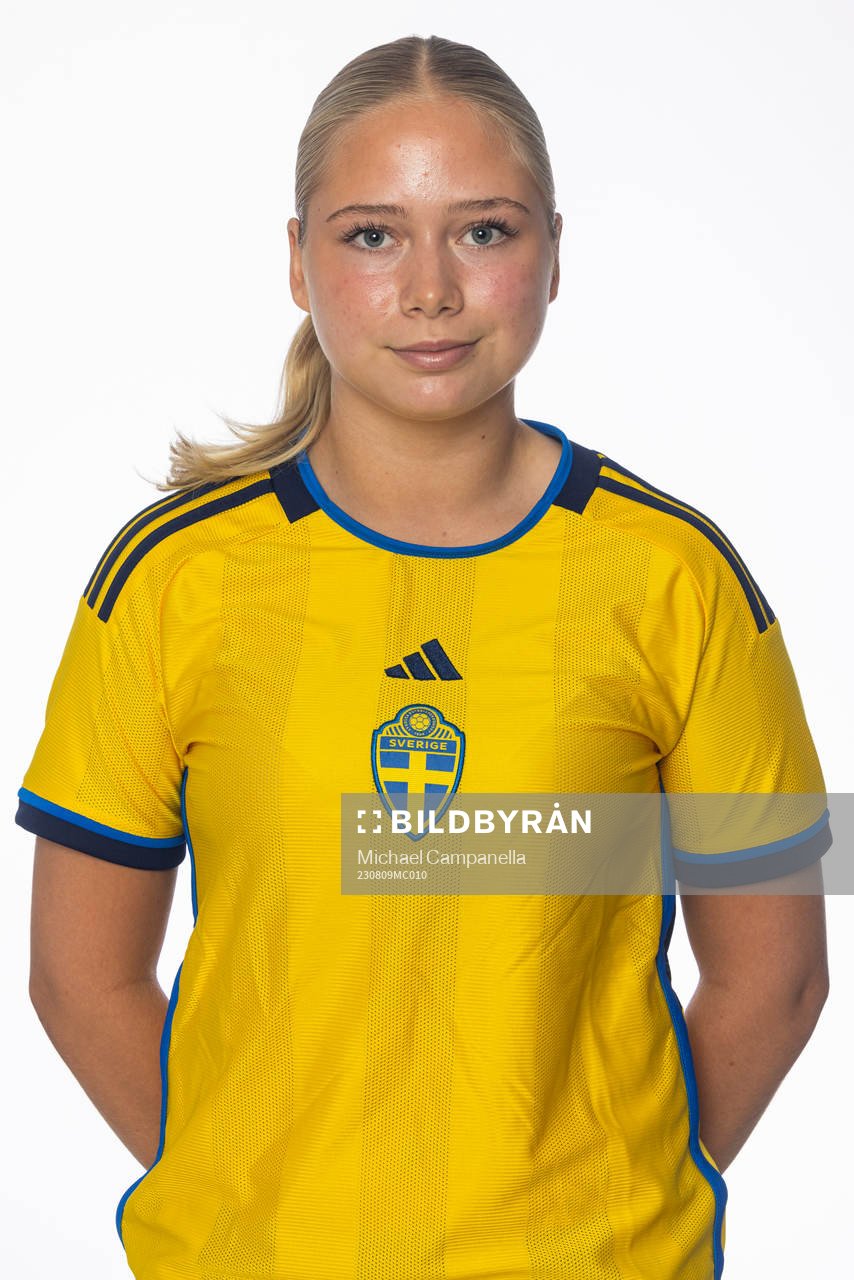 Nicole Molin