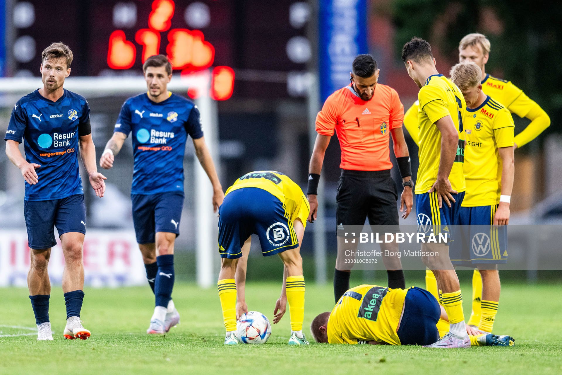 Ängelholms Robin Nilsson har ont