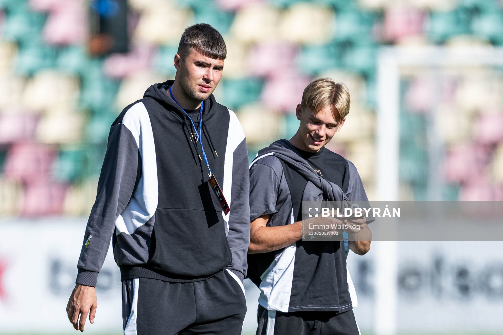Goalkeeper Sebastian Banozic and Pontus Dahbo of Häcken