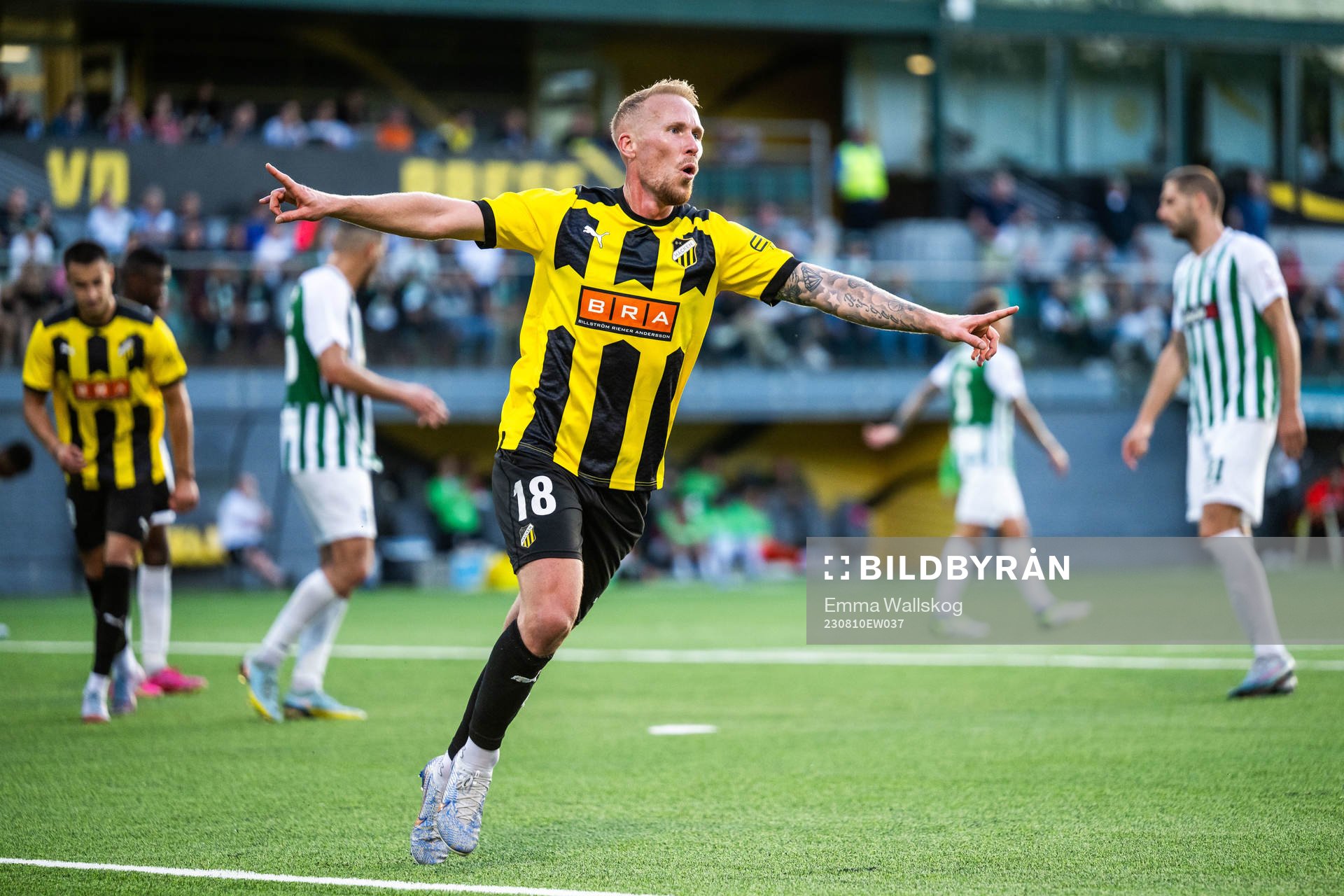 Mikkel Rygaard Jensen of Häcken celebrates