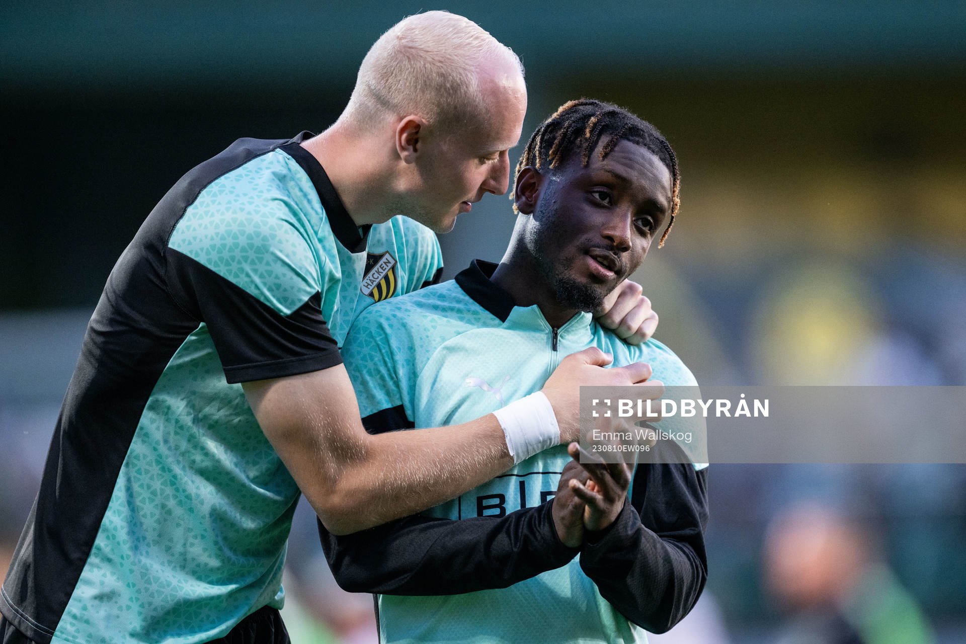 Valgeir Lunddal and Ibrahim Sadiq of Häcken