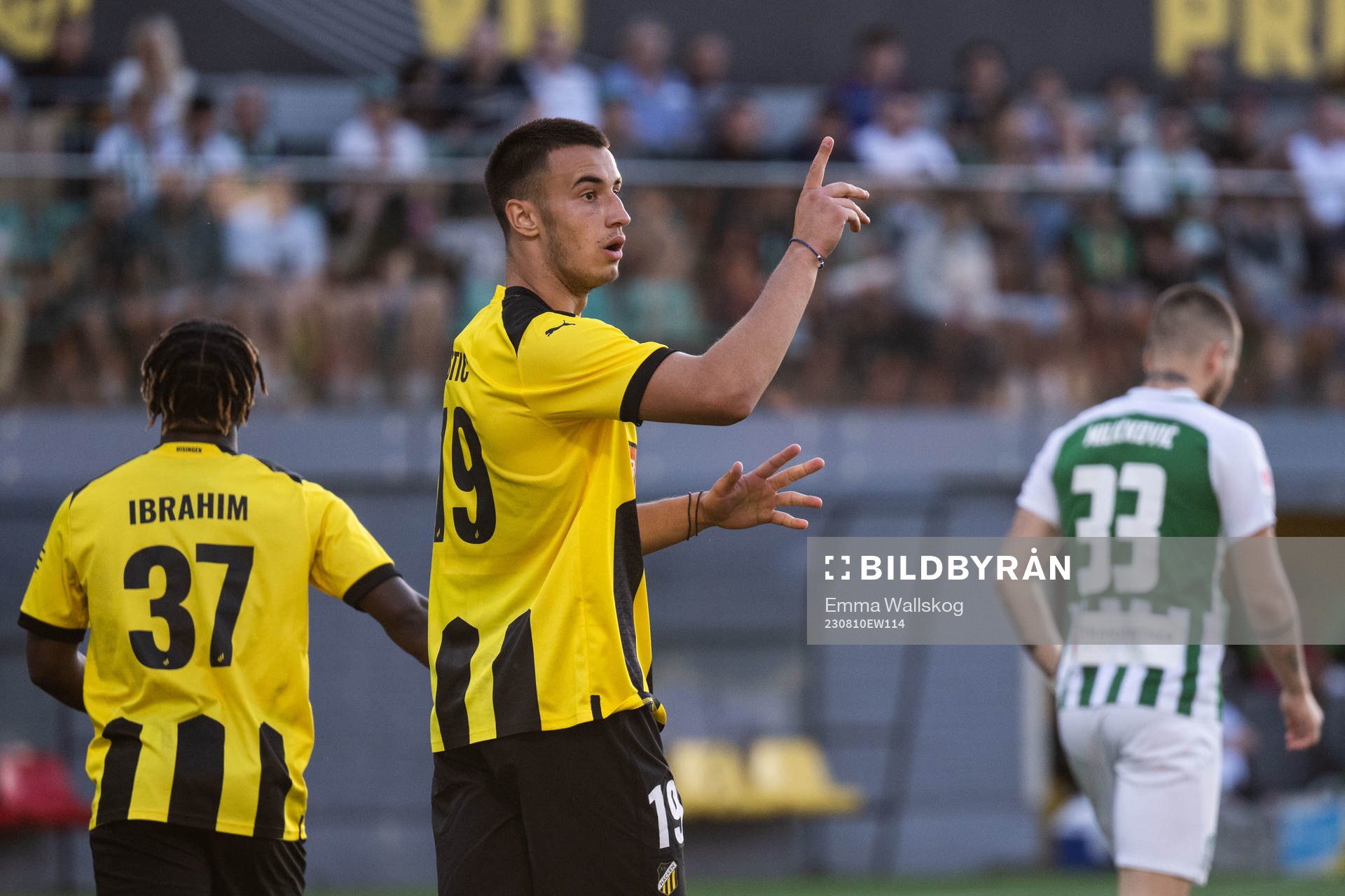 Srdjan Hrstic of Häcken celebrates