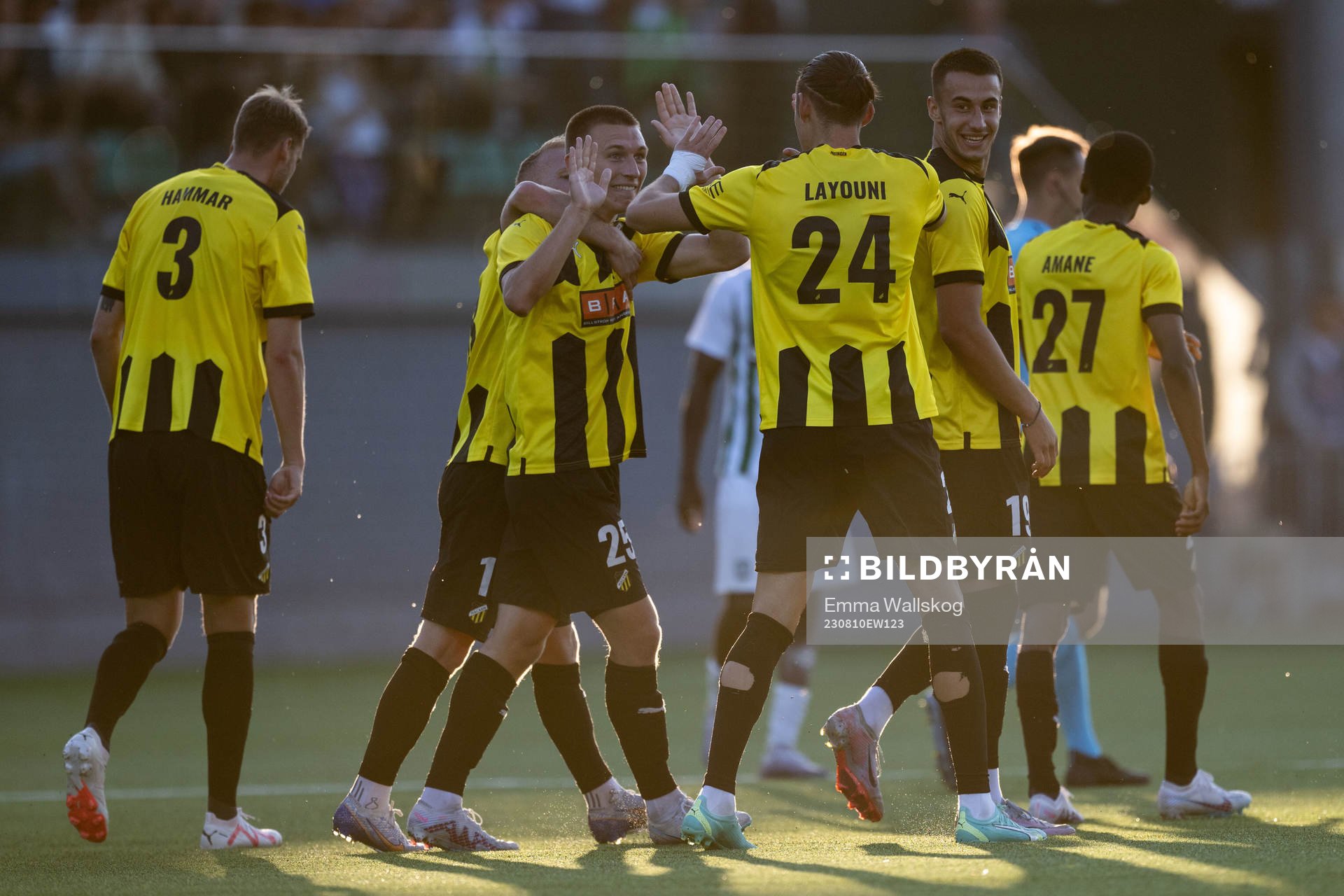 Srdjan Hrstic of Häcken celebrates with Kristoffer Lund