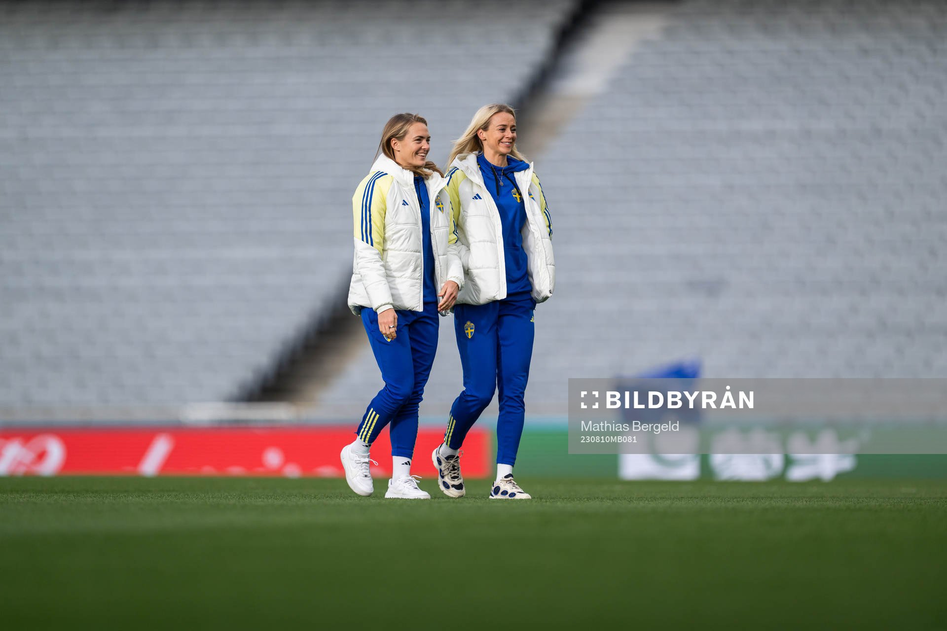 Magdalena Eriksson and Amanda Ilestedt of the Swedish