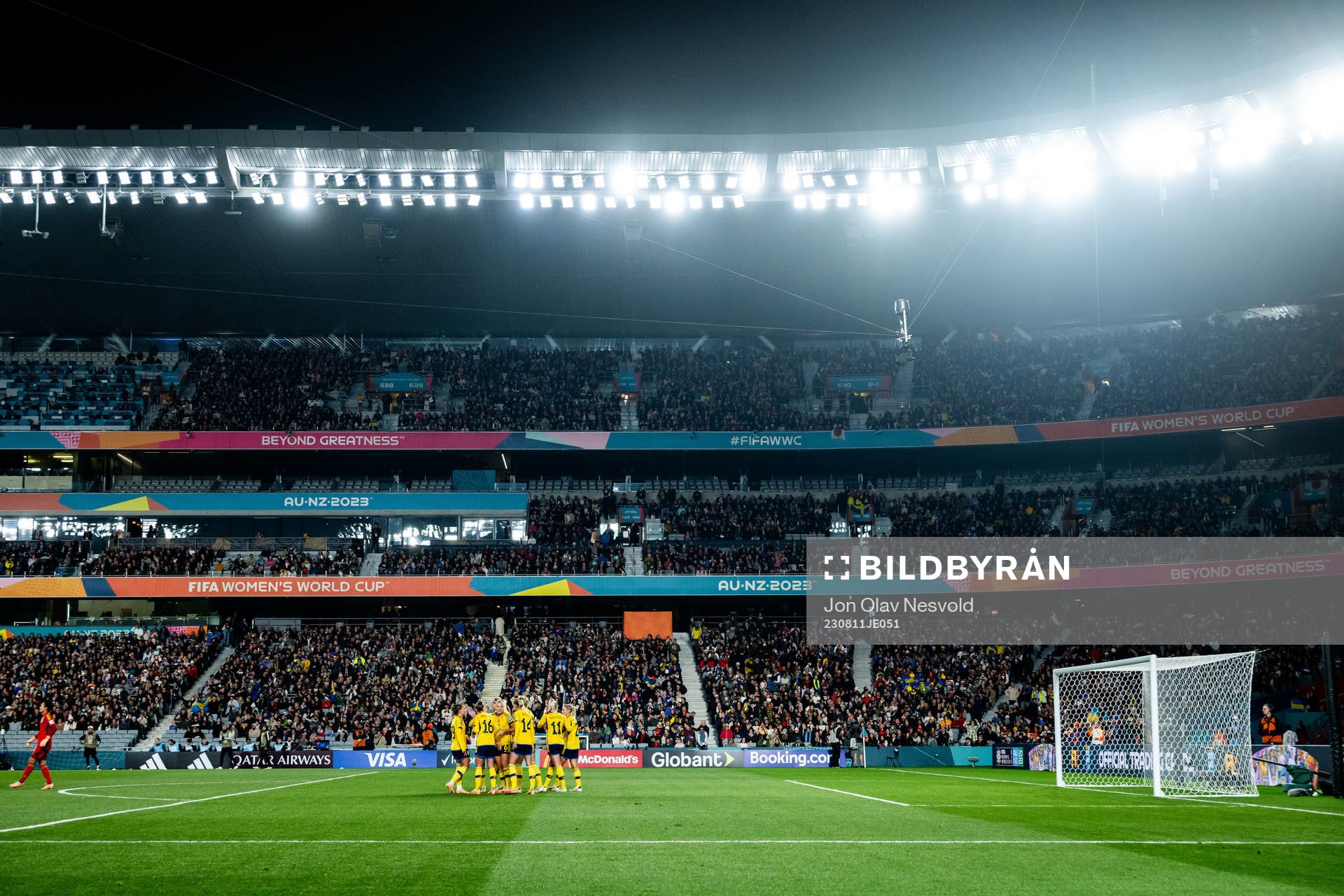 Players of Sweden celebrates 0-1