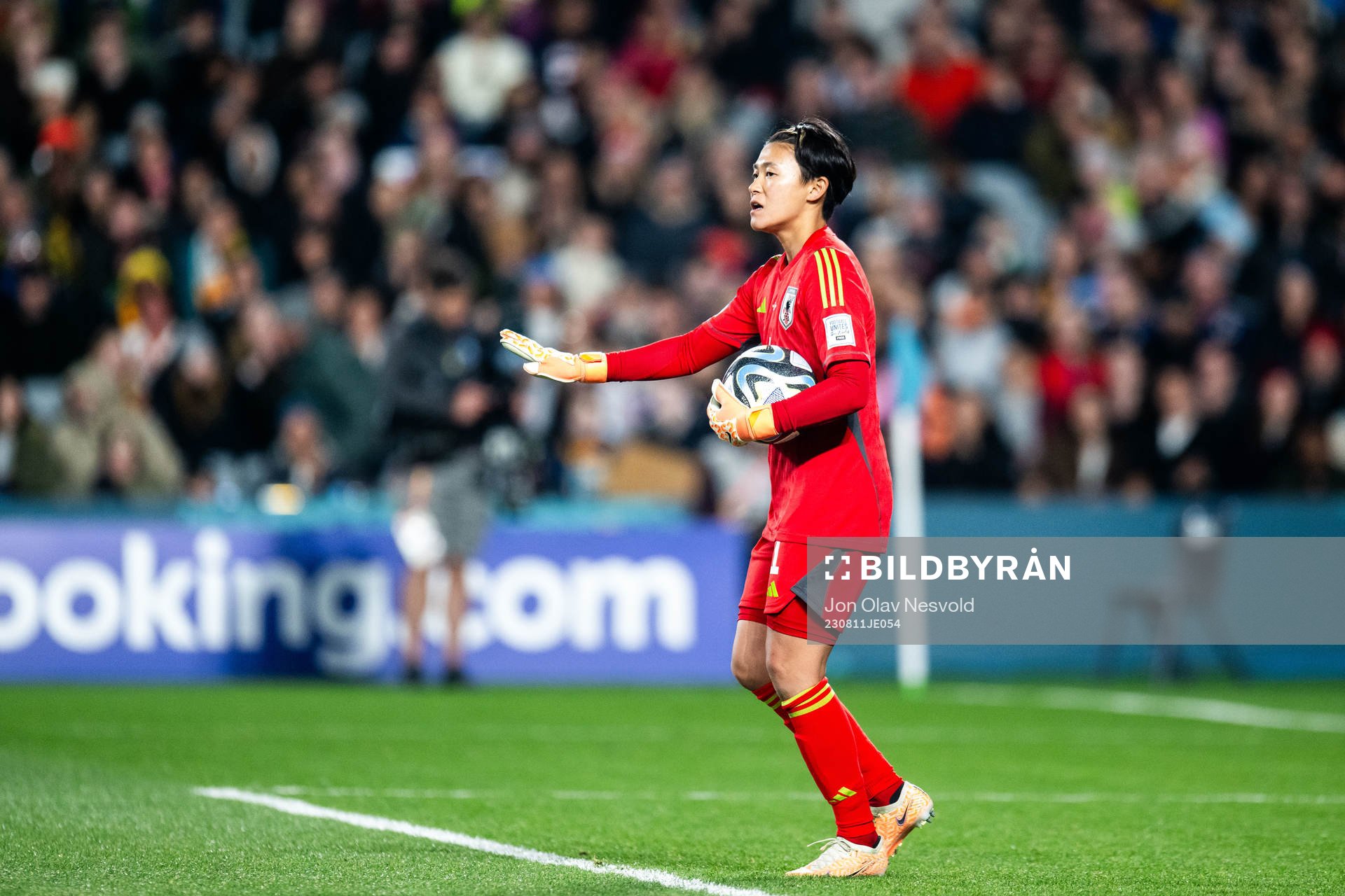 Goalkeeper Ayaka Yamashita of Japan during the FIFA Women's World Cup quarterfinal between Japan and Sweden on August 11, 2023 in Auckland.