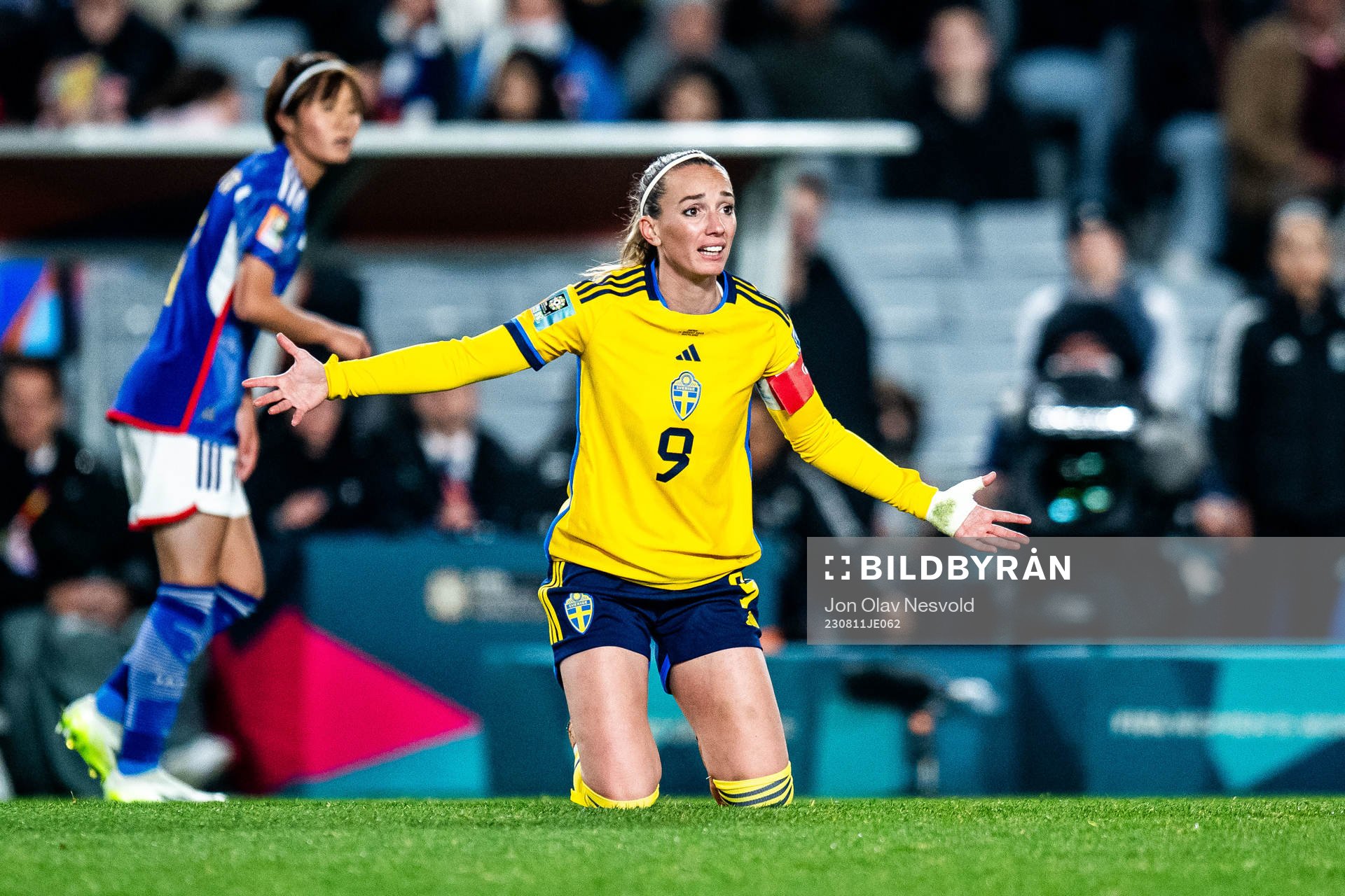 Kosovare Asllani of Sweden reacts