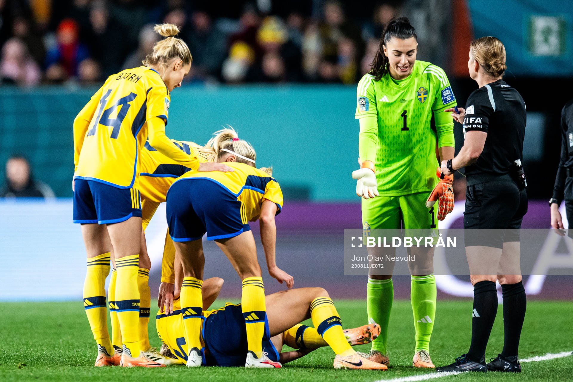 Magdalena Eriksson of Sweden in pain and goalkeeper Zecira