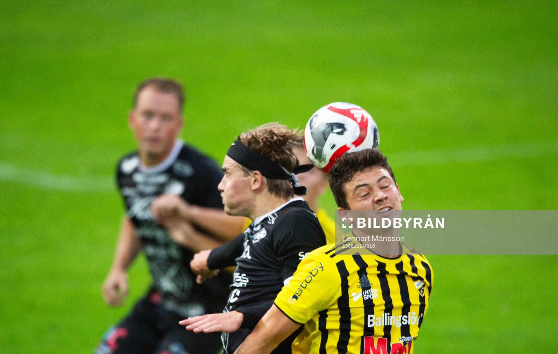 IFK Hässleholms Isak Orajärvi i matchen i division 2