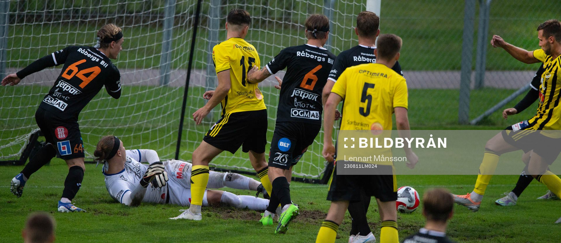 IFK Hässleholms Marcus Thuvesson gör 2-1 bakom en