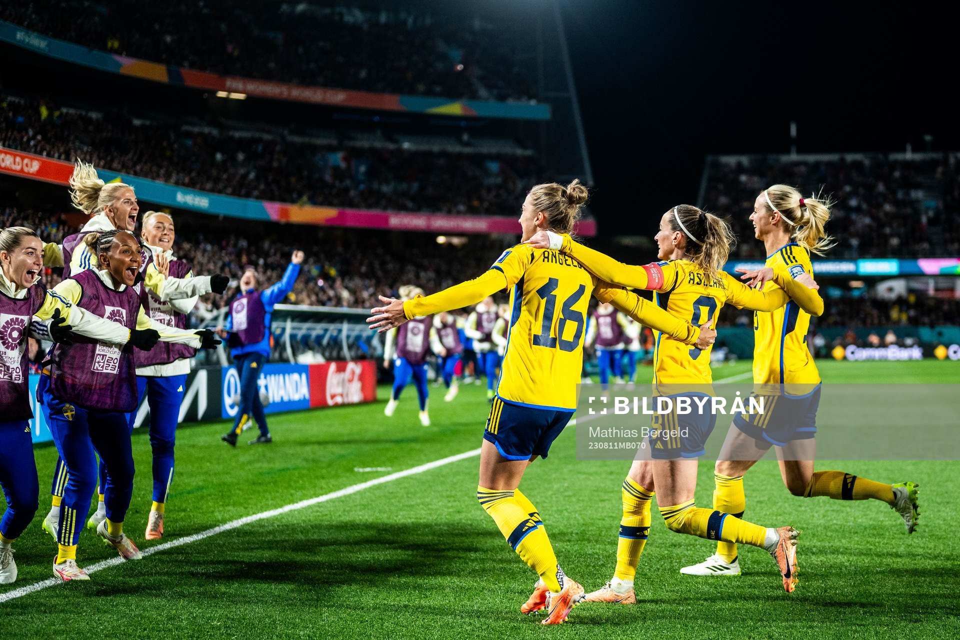 Filippa Angeldahl, Kosovare Asllani and Amanda Ilestedt of