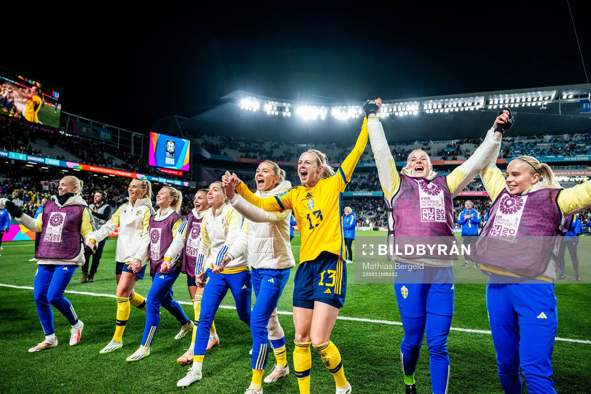 Fridolina Rolfö, Amanda Ilestedt, goalkeeper Tove Enblom