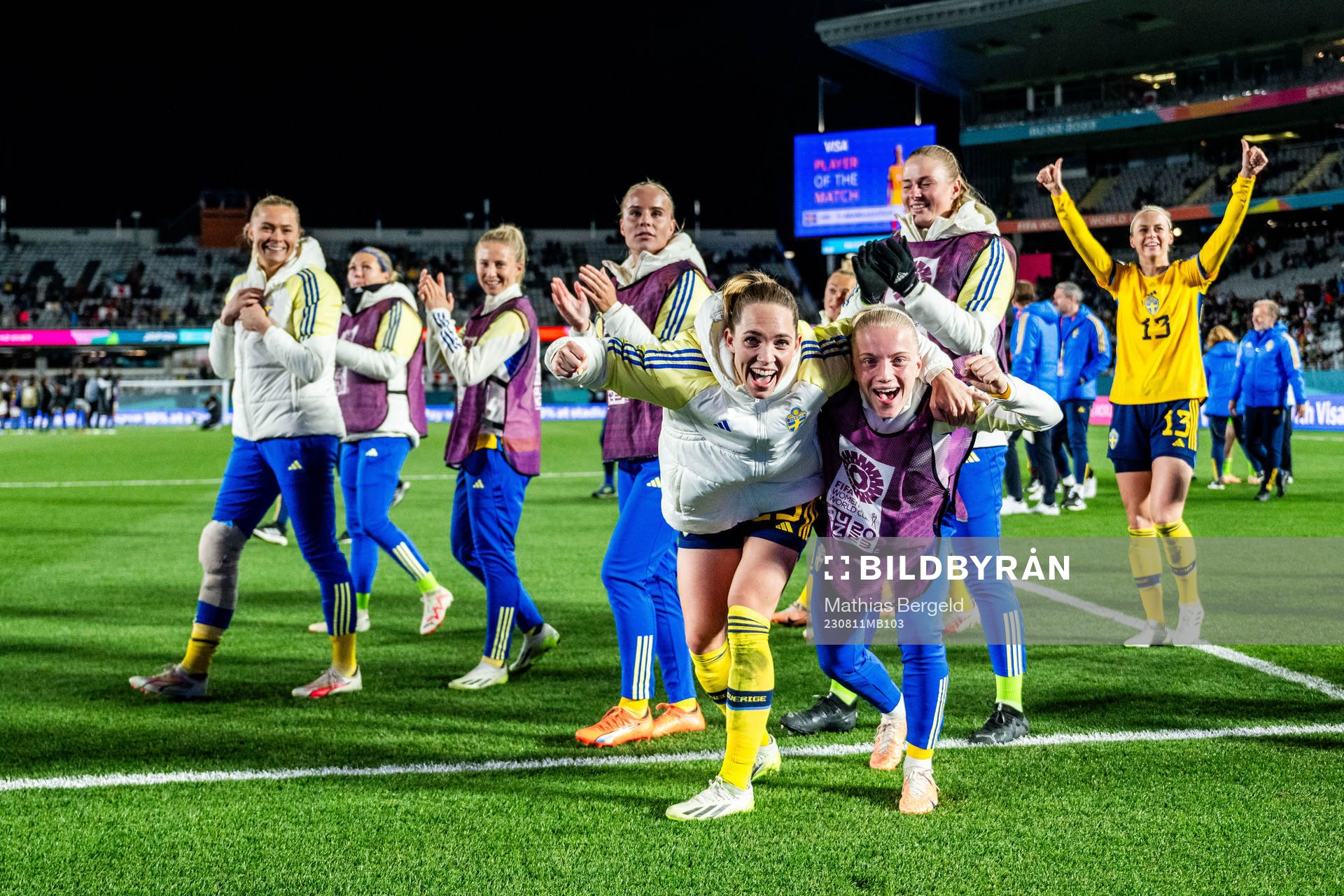 Elin Rubensson and Anna Sandberg of Sweden celebrates