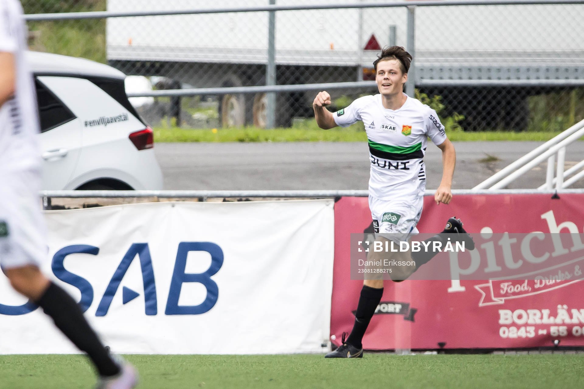 GAISs Axel Henriksson jubel efter 0-2 under fotbollsmatchen i Superettan mellan Brage och GAIS den 12 augusti 2023 i Borlänge. 