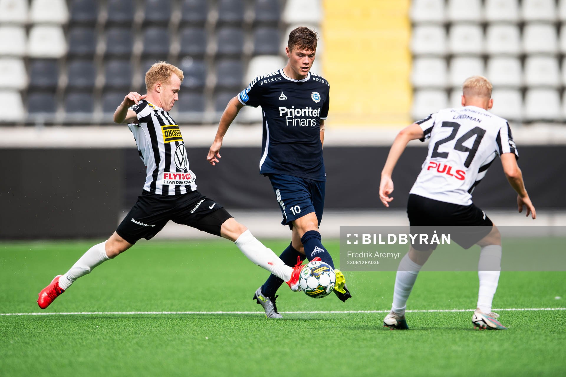 Landskronas David Edvardsson och Utsiktens Albin Skoglund