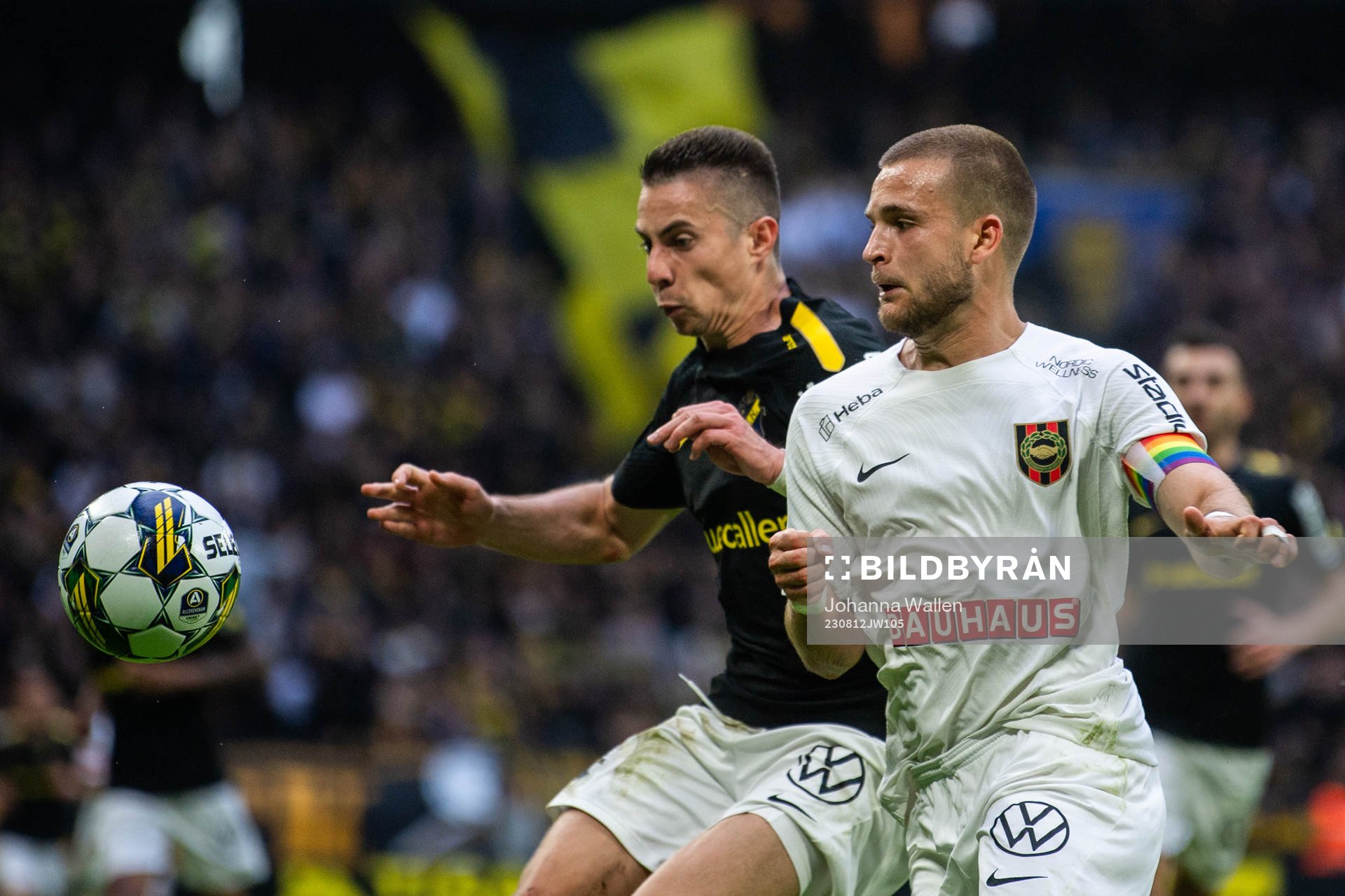 AIKs Dino Besirovic och Brommapojkarnas Amadeus Sögaard