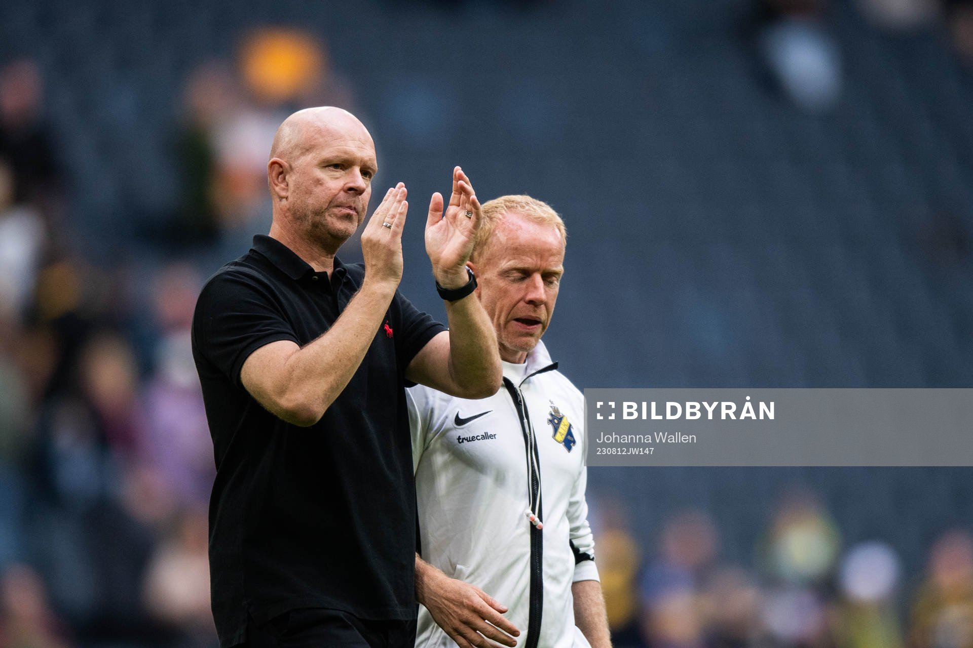 AIKs tränare Henning Berg deppar