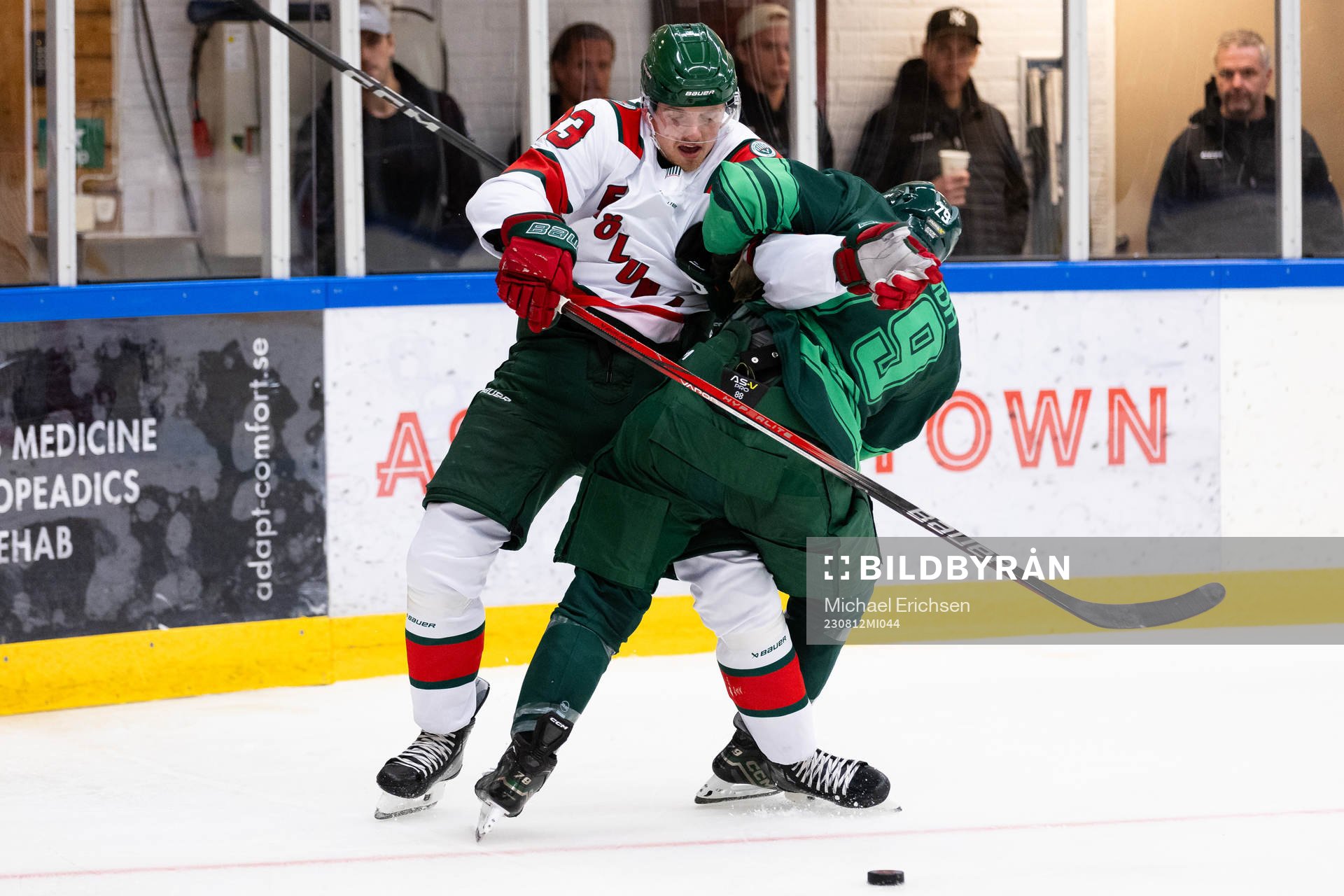 Frölundas Linus Högberg och Färjestads Patrik Lundh