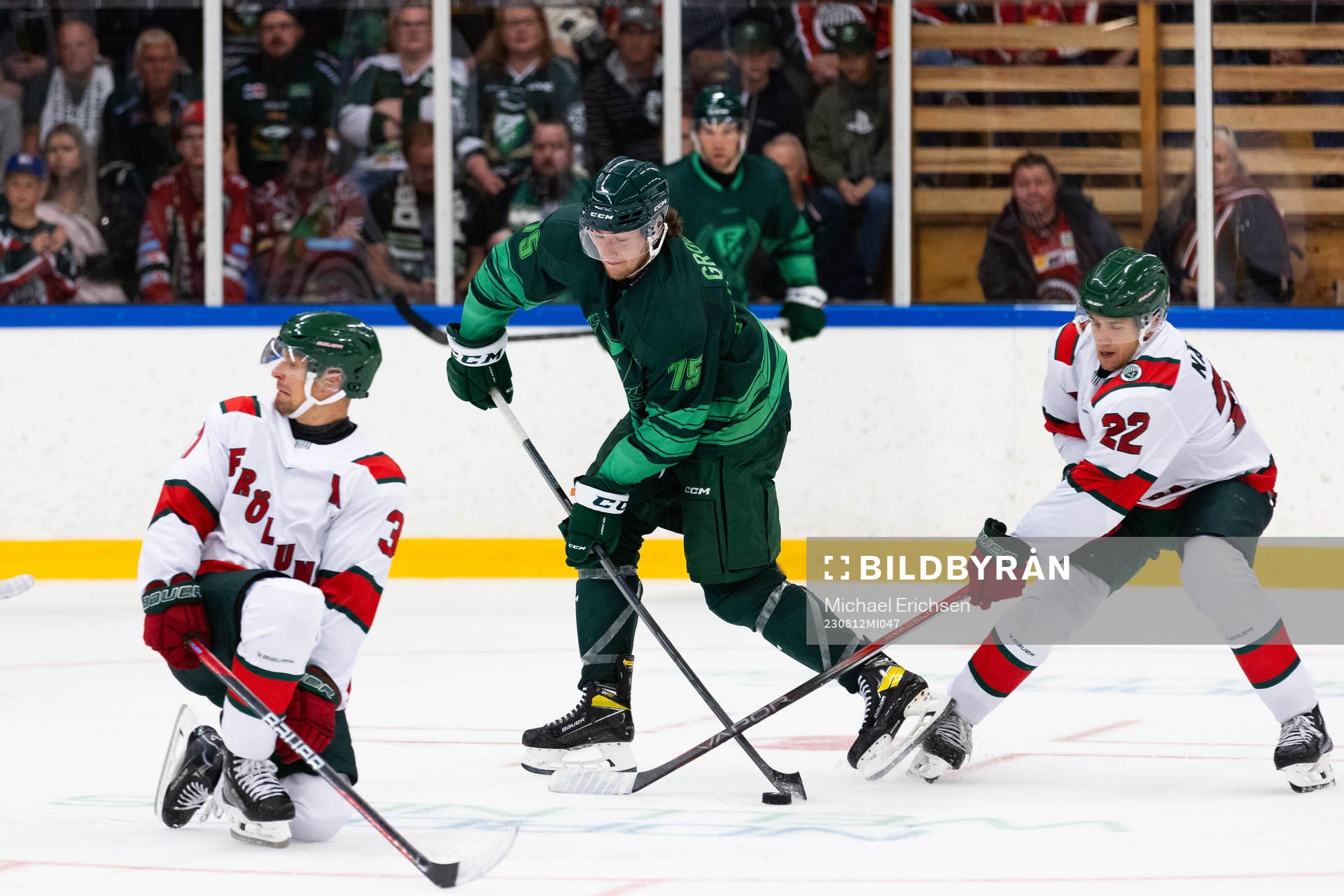 Färjestads Jeremy Salvas Groleau mot Frölundas Nicklas