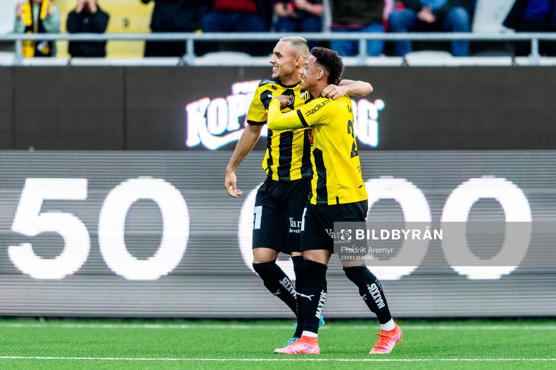 Häckens Ali Youssef jublar