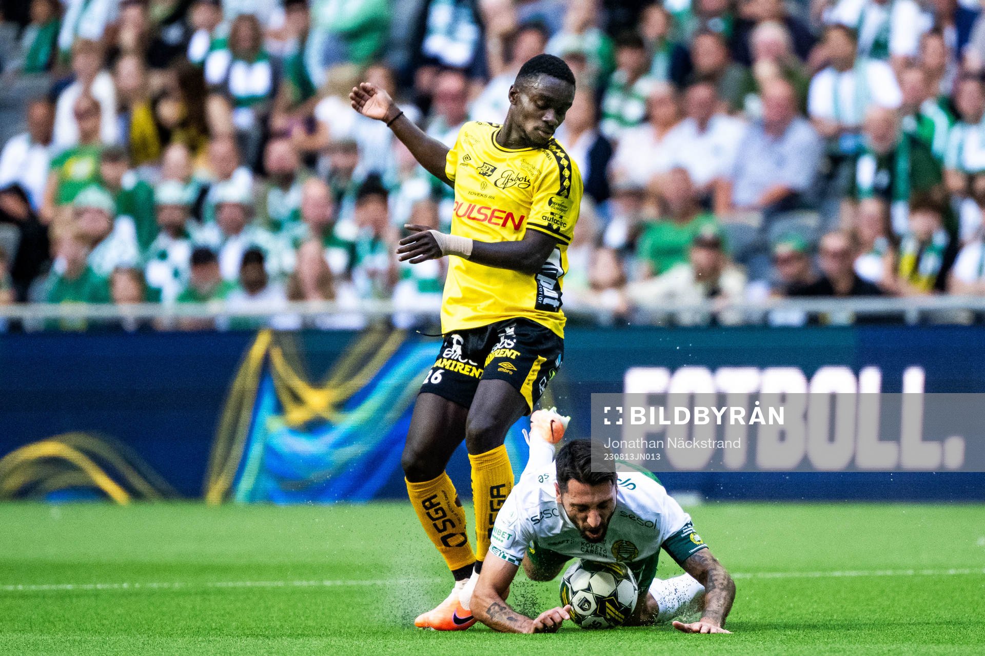 Elfsborgs Emmanuel Boateng och Hammarbys Nahir Besara