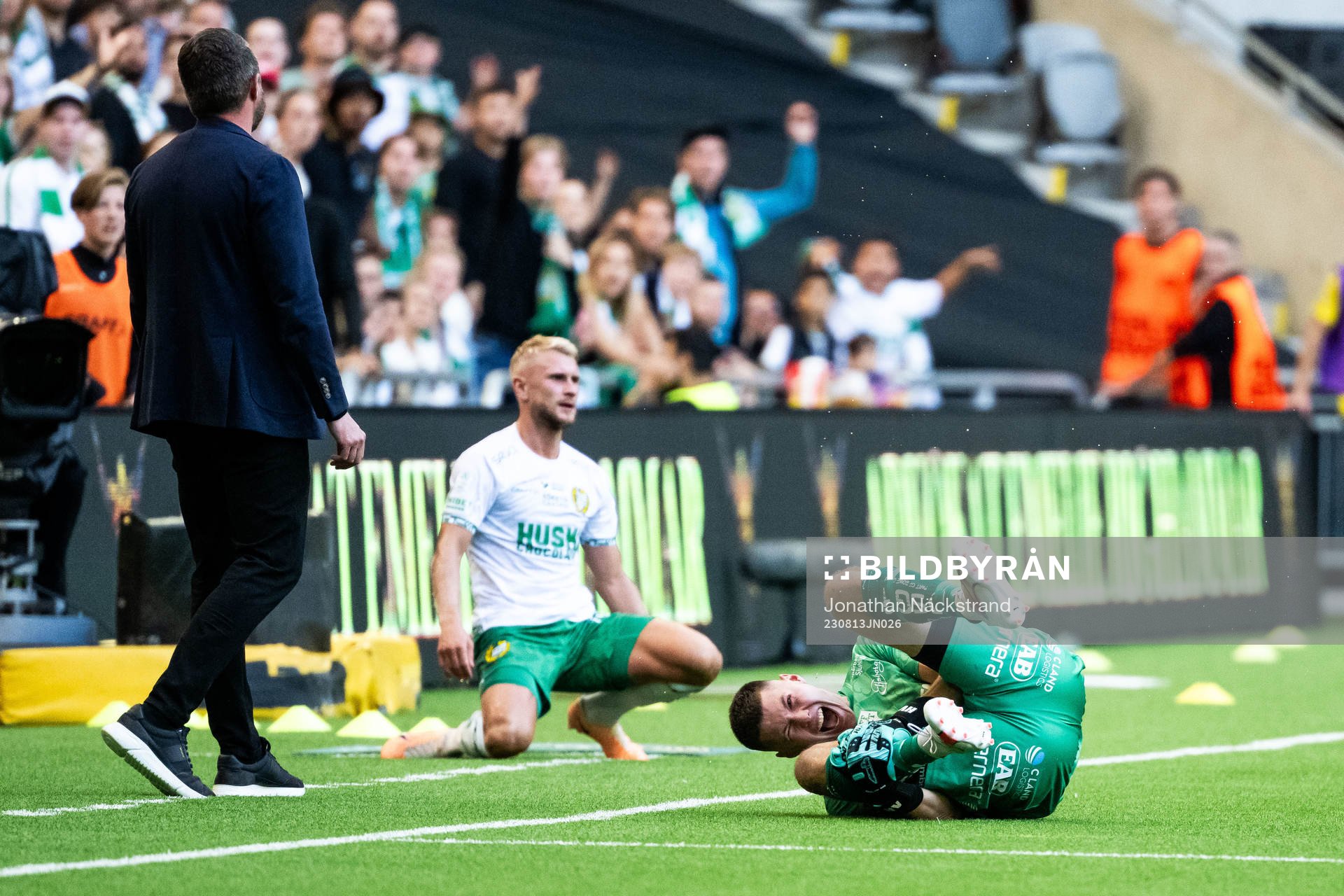 Elfsborgs målvakt Hakon Valdimarsson har ont under fotbollsmatchen i Allsvenskan mellan Hammarby och Elfsborg den 13 augusti 2023 i Stockholm.