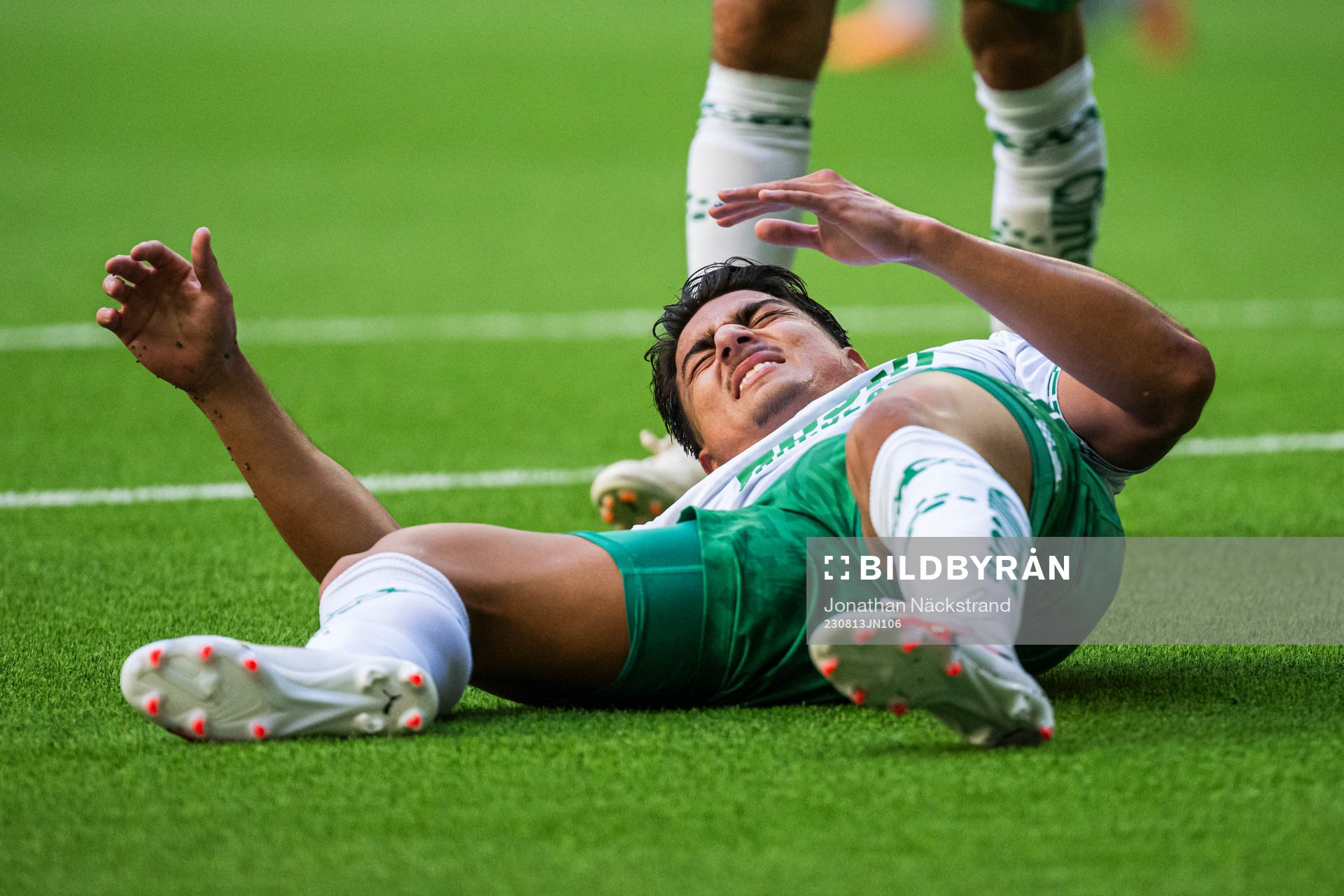 Hammarbys Jusef Erabi har ont