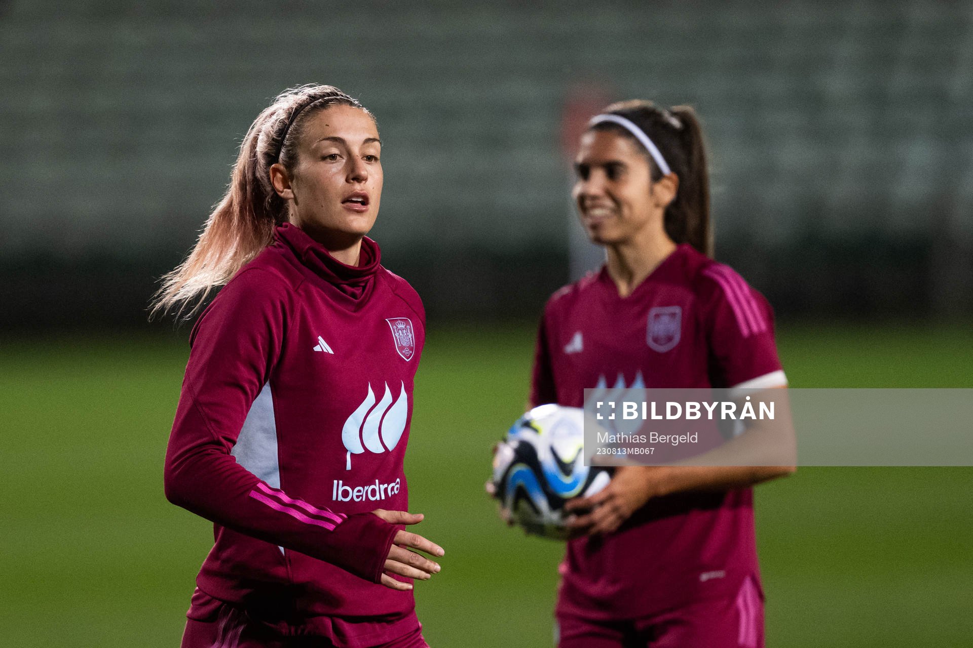 Alexia Putellas and Alba Redondo of the Spanish women's national football team at a training session during the FIFA Women's World Cup on August 13, 2023 in Auckland.