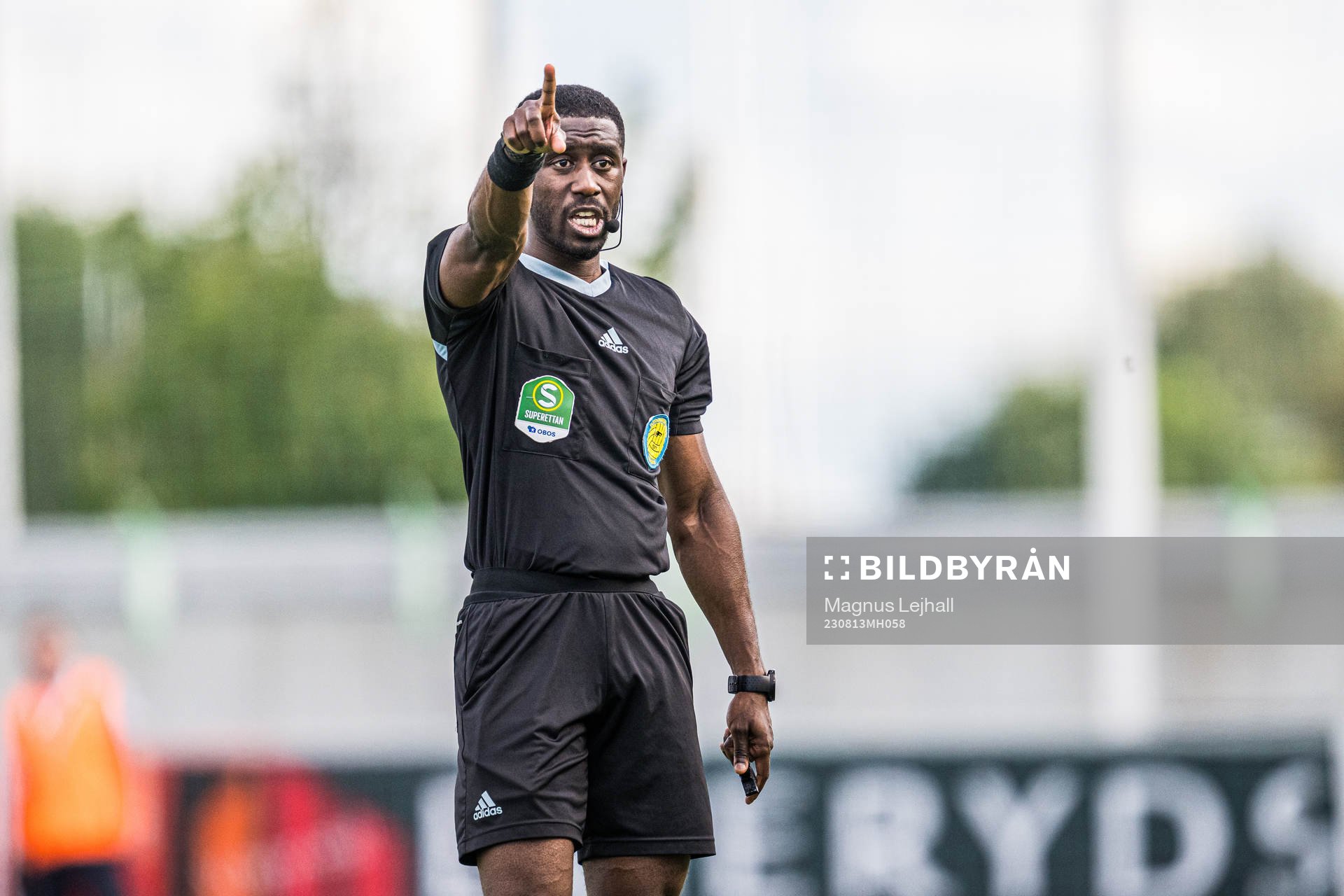 Domare Fredrik Oppong