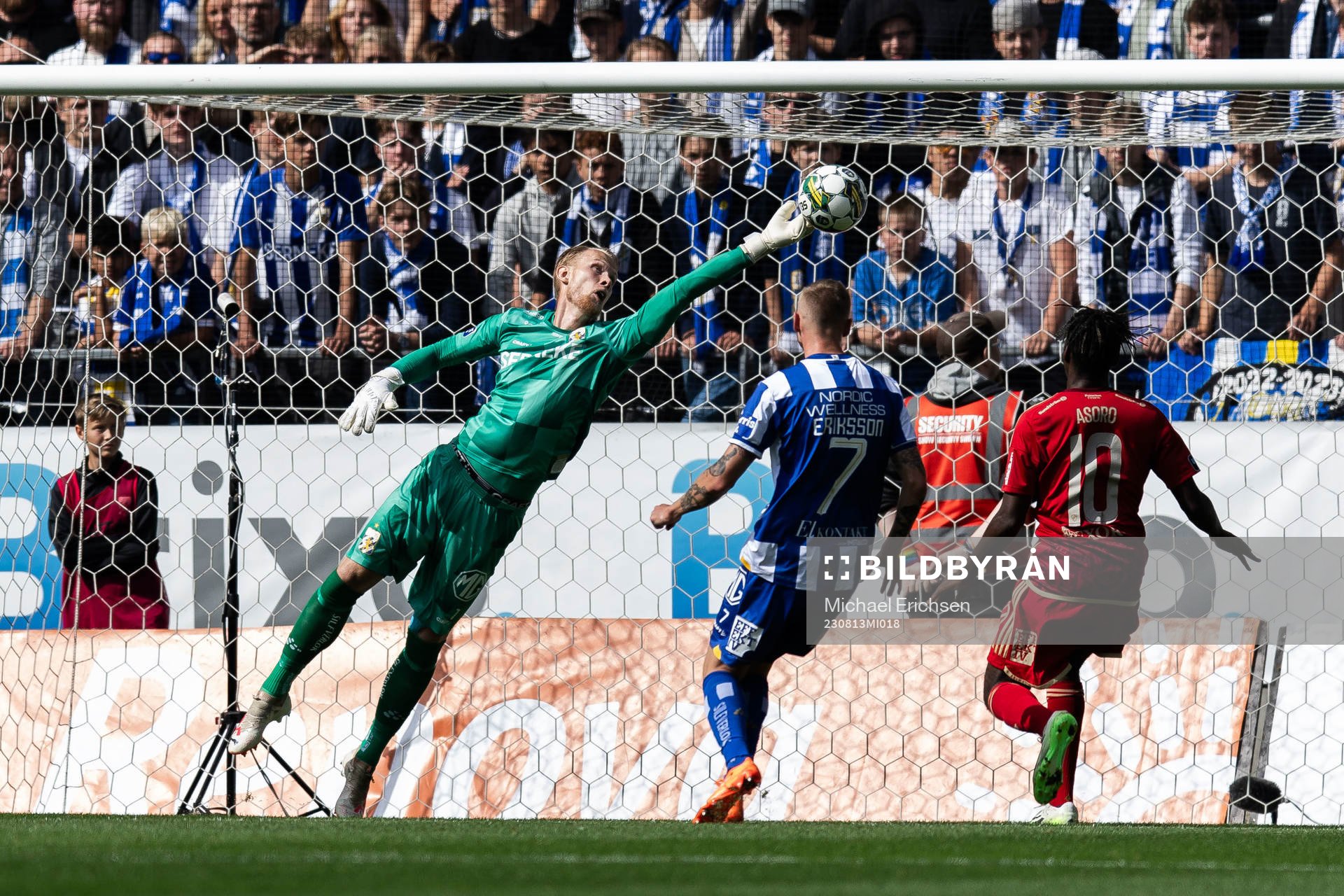 IFK Göteborgs målvakt Pontus Dahlberg släpper in 0-1