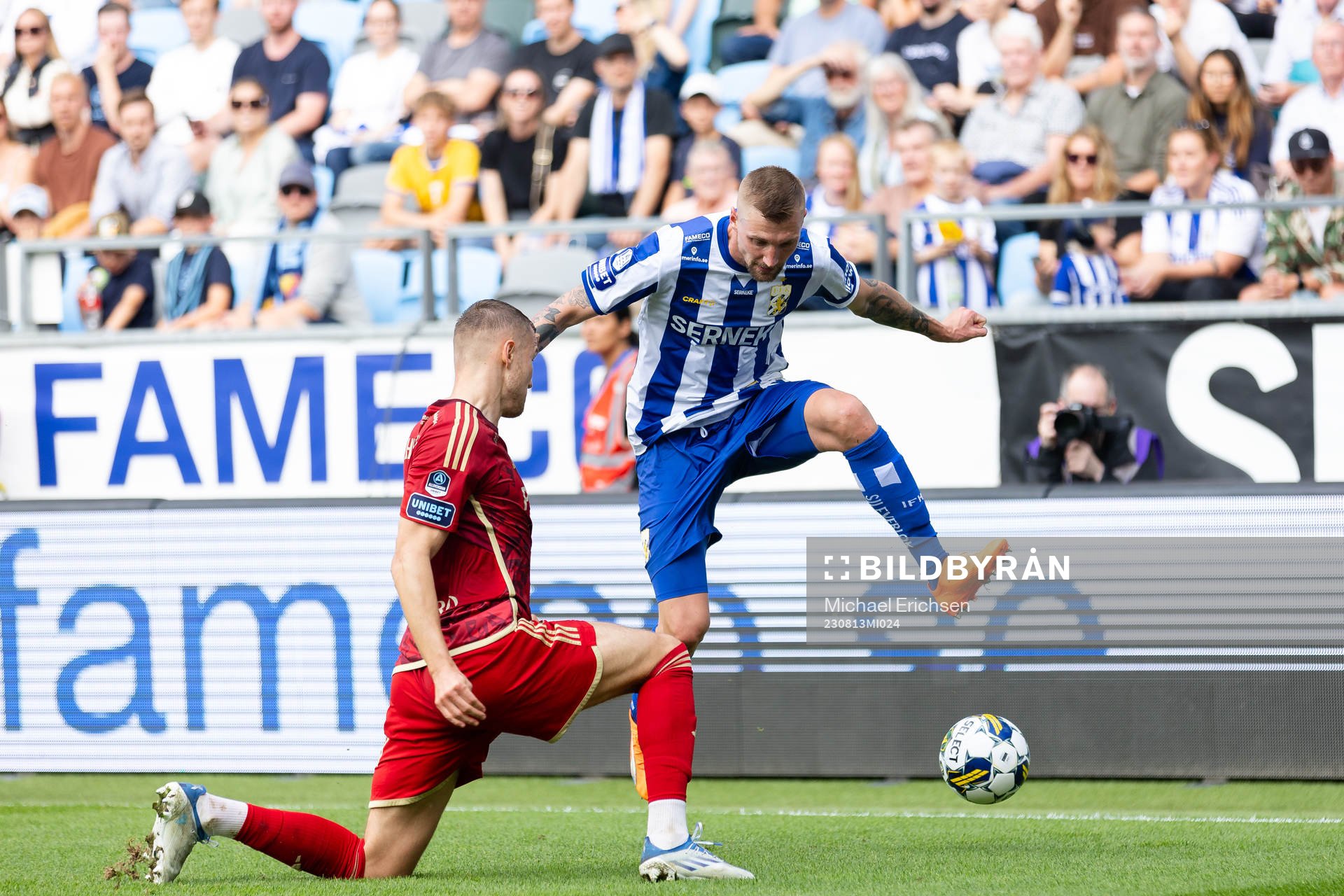 Djurgårdens Piotr Johansson och IFK Göteborgs Sebastian