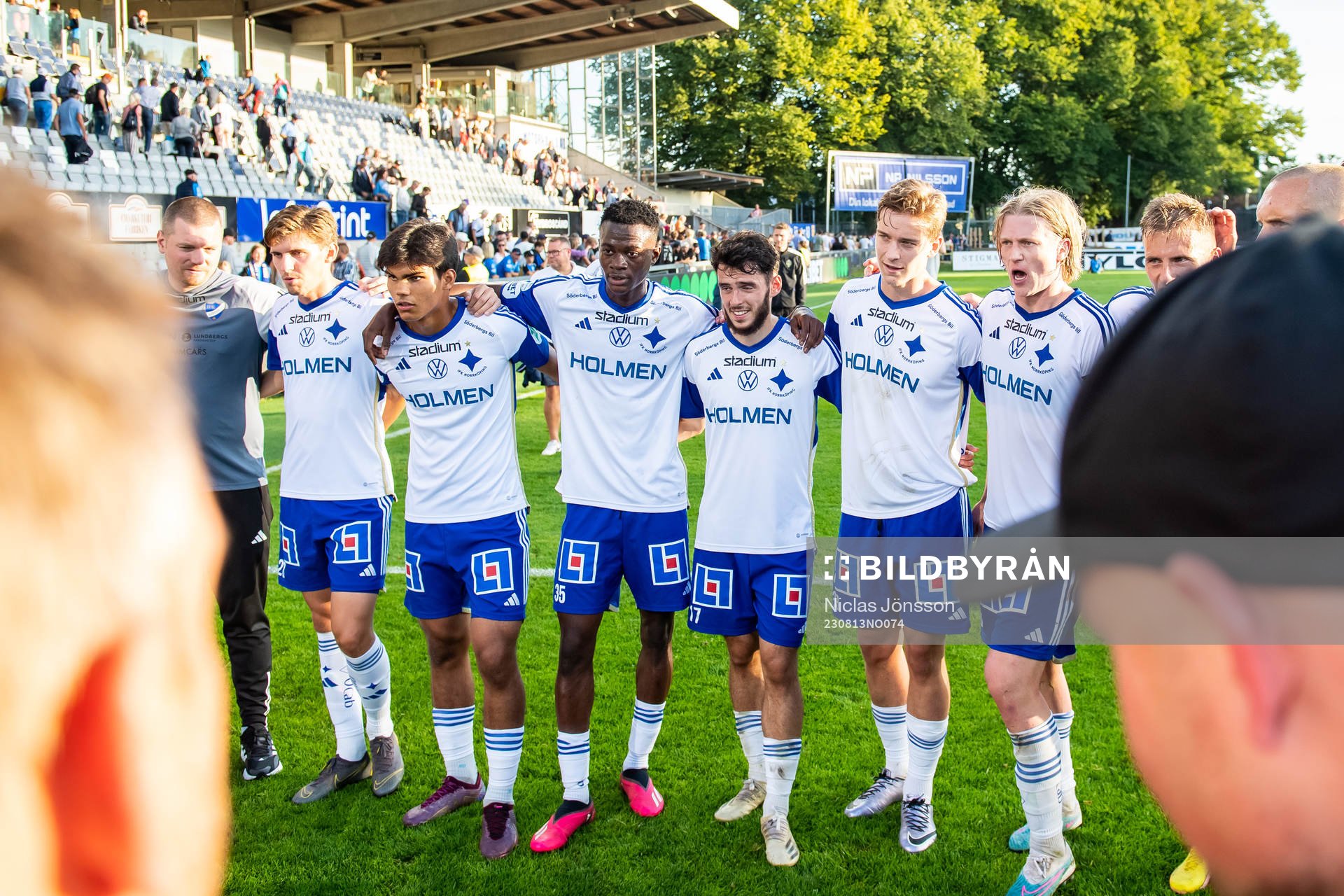 IFK Norrköpings spelarna jublar