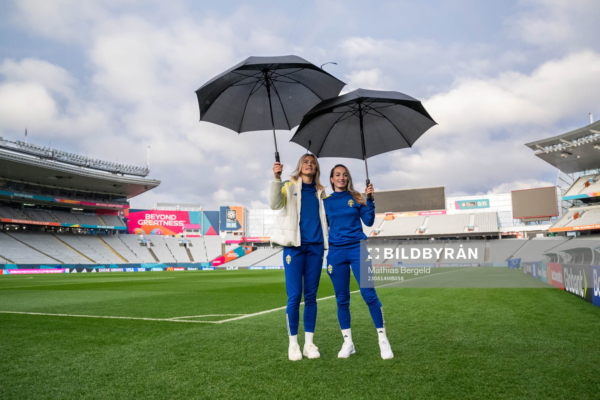 Fridolina Rolfö and Kosovare Asllani of the Swedish women's national football team after a press conference during the FIFA Women's World Cup on August 14, 2023 in Auckland.