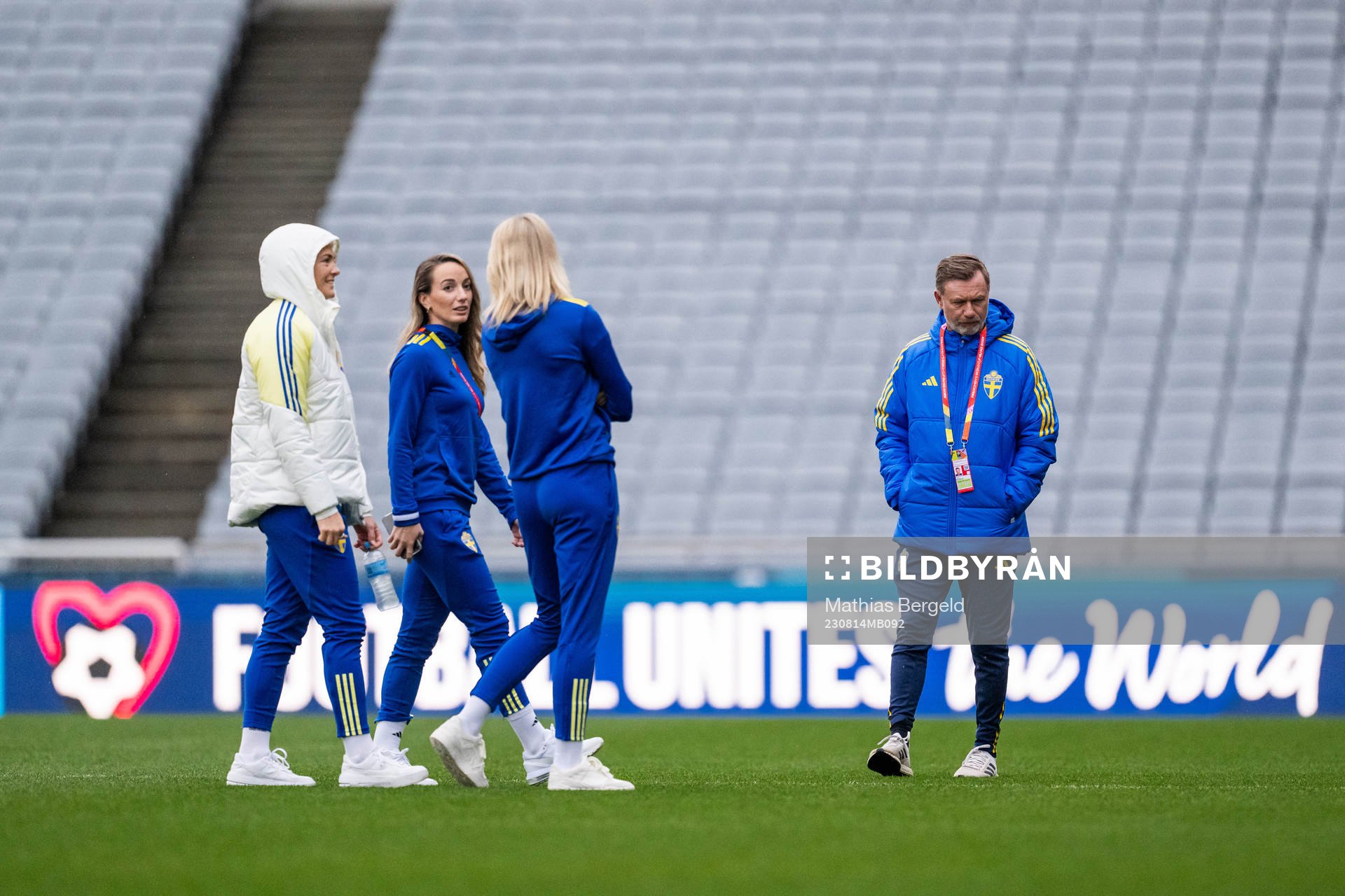Magdalena Eriksson, Kosovare Asllani, Fridolina Rolfö and