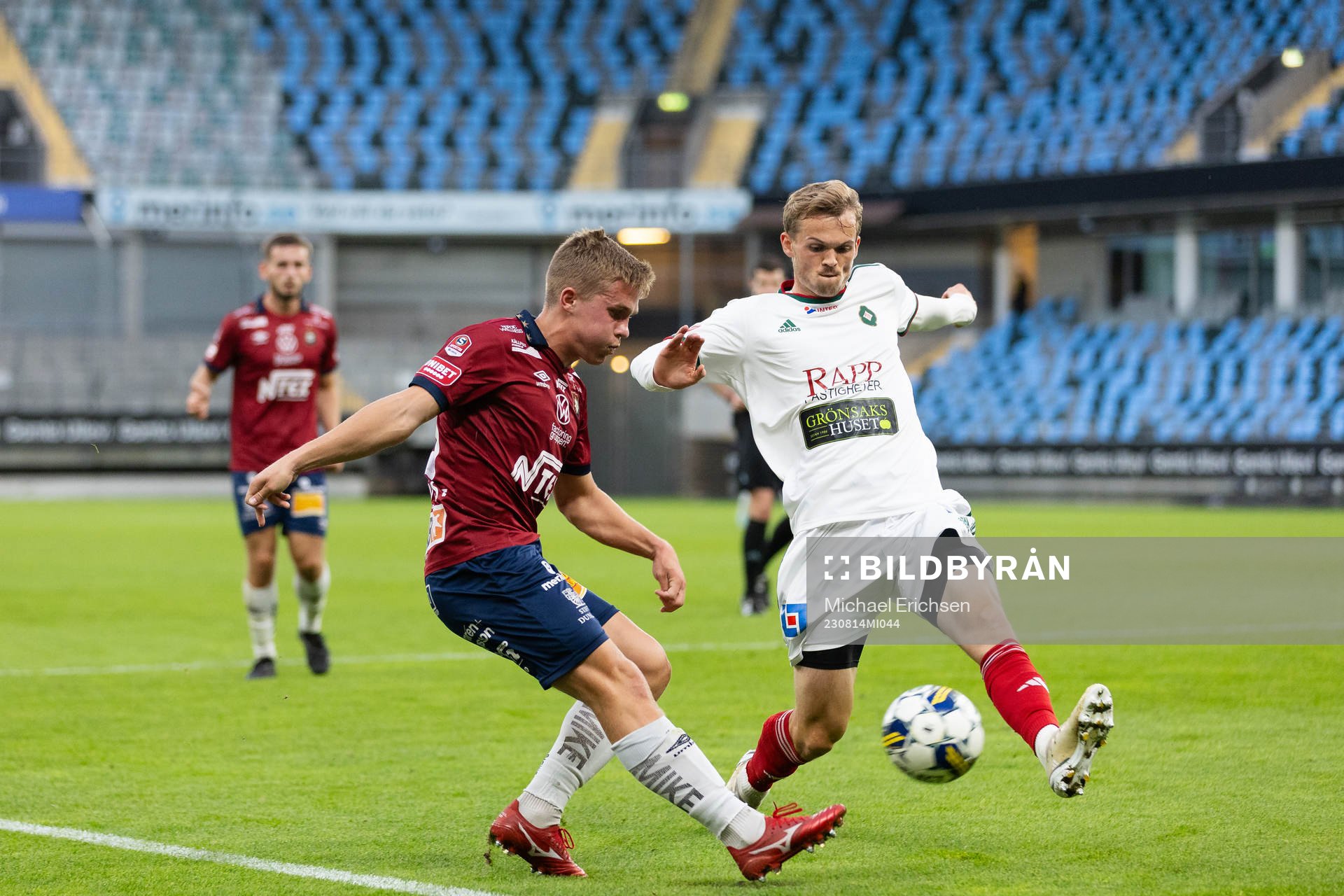 Örgrytes Isak Dahlqvist och Skövde AIKs Lukas Rhöse